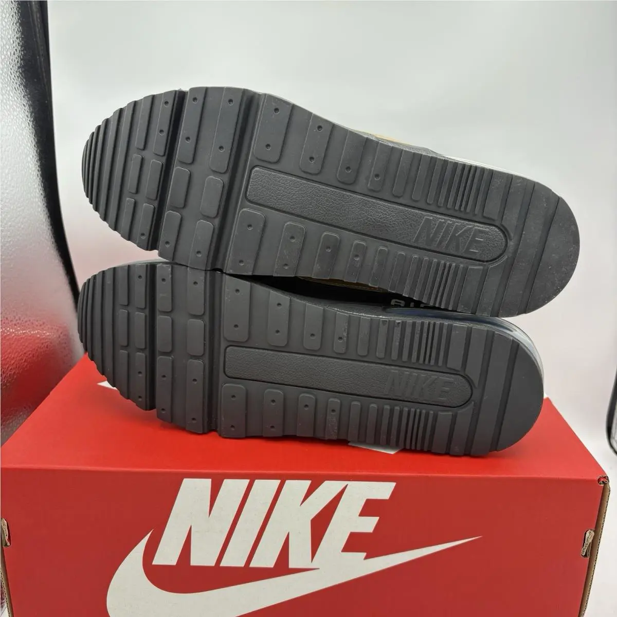Nike shoes - Nike Air Max LTD 3 - IO7524-010 - Black 4