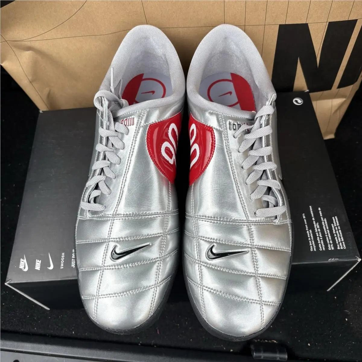Nike shoes - Nike - HJ9351-002 - Metallic Silver/Black/University Red 2