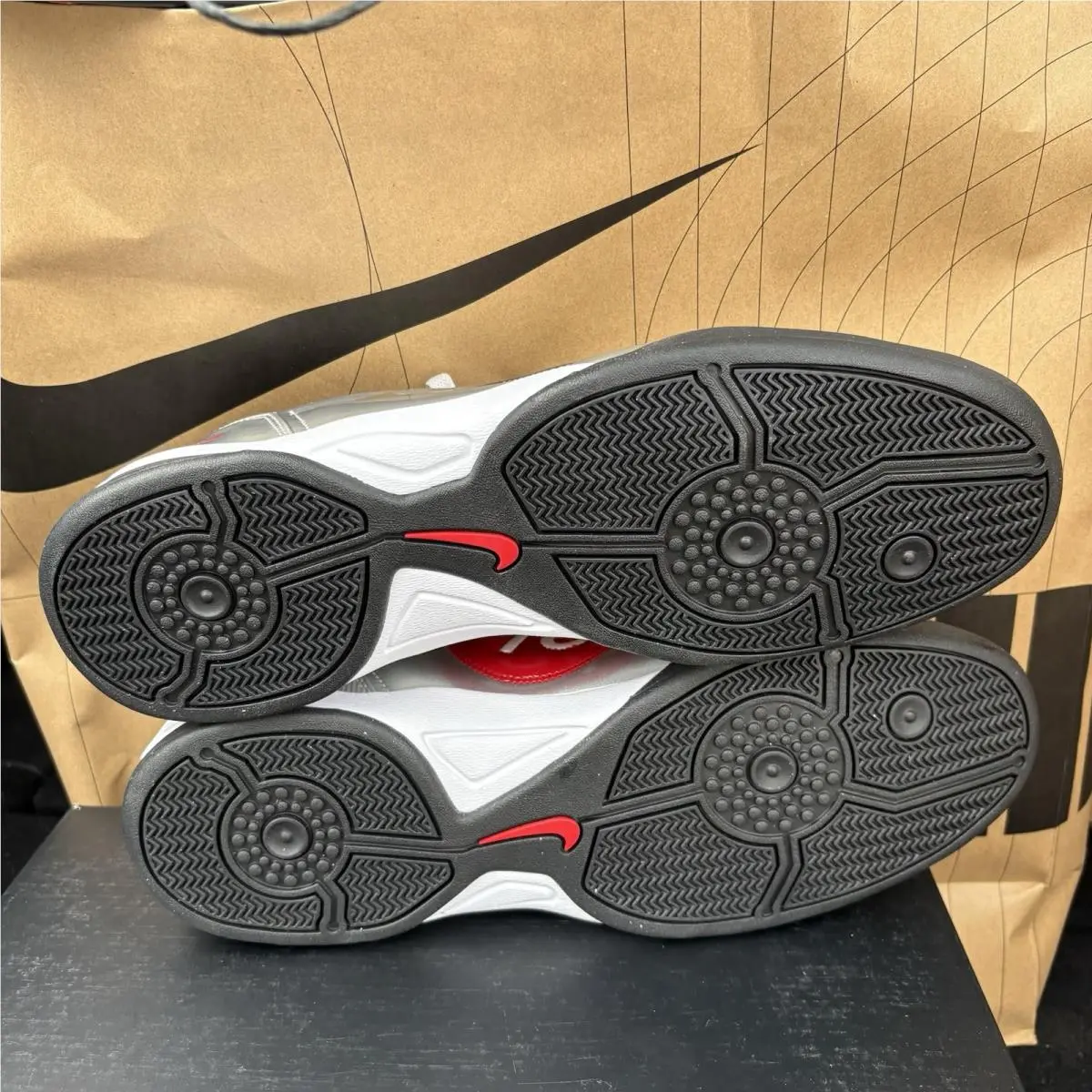 Nike shoes - Nike - HJ9351-002 - Metallic Silver/Black/University Red 4