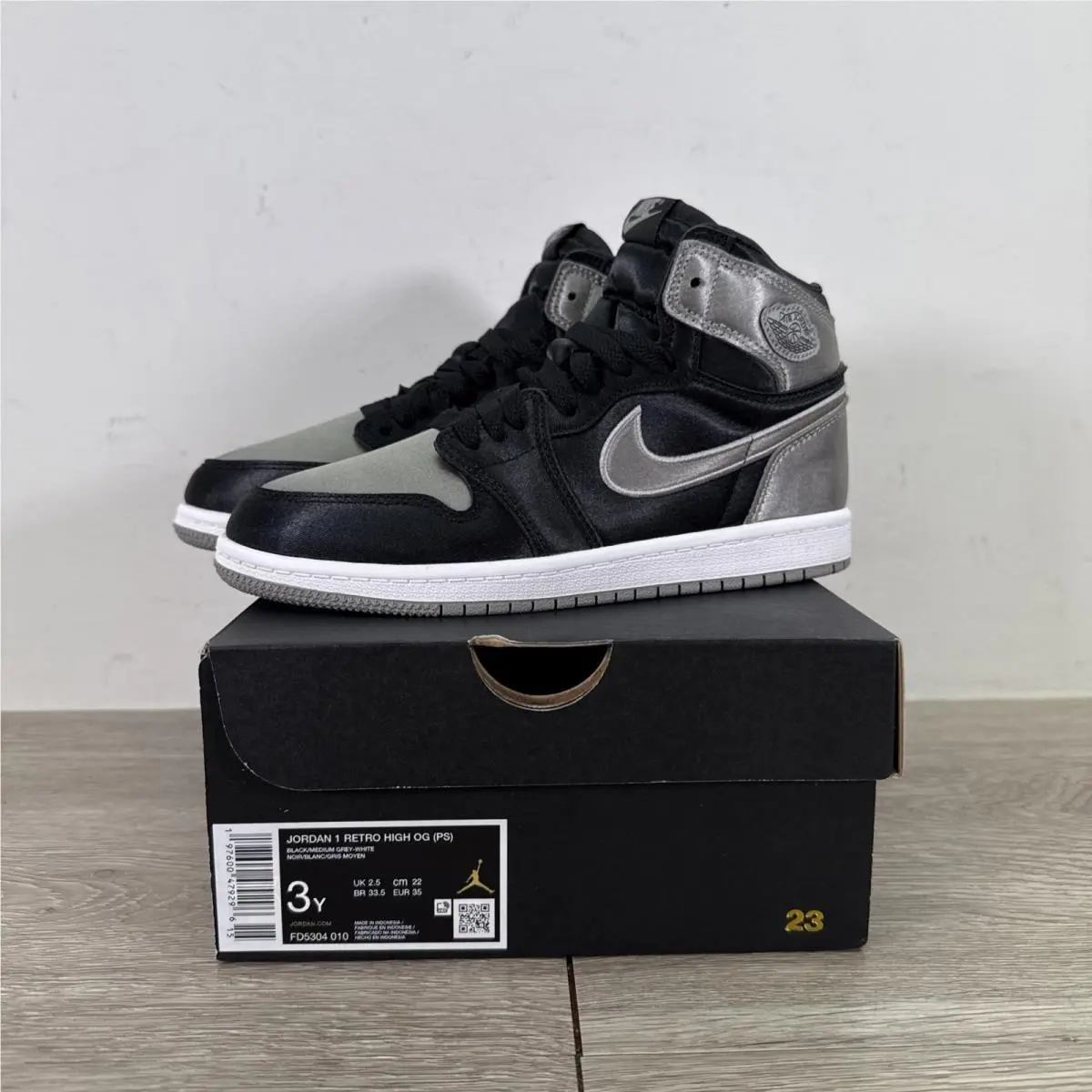 Nike Air Jordan 1 Retro High OG PS Youth 3Y High Satin Shadow FD5304 010