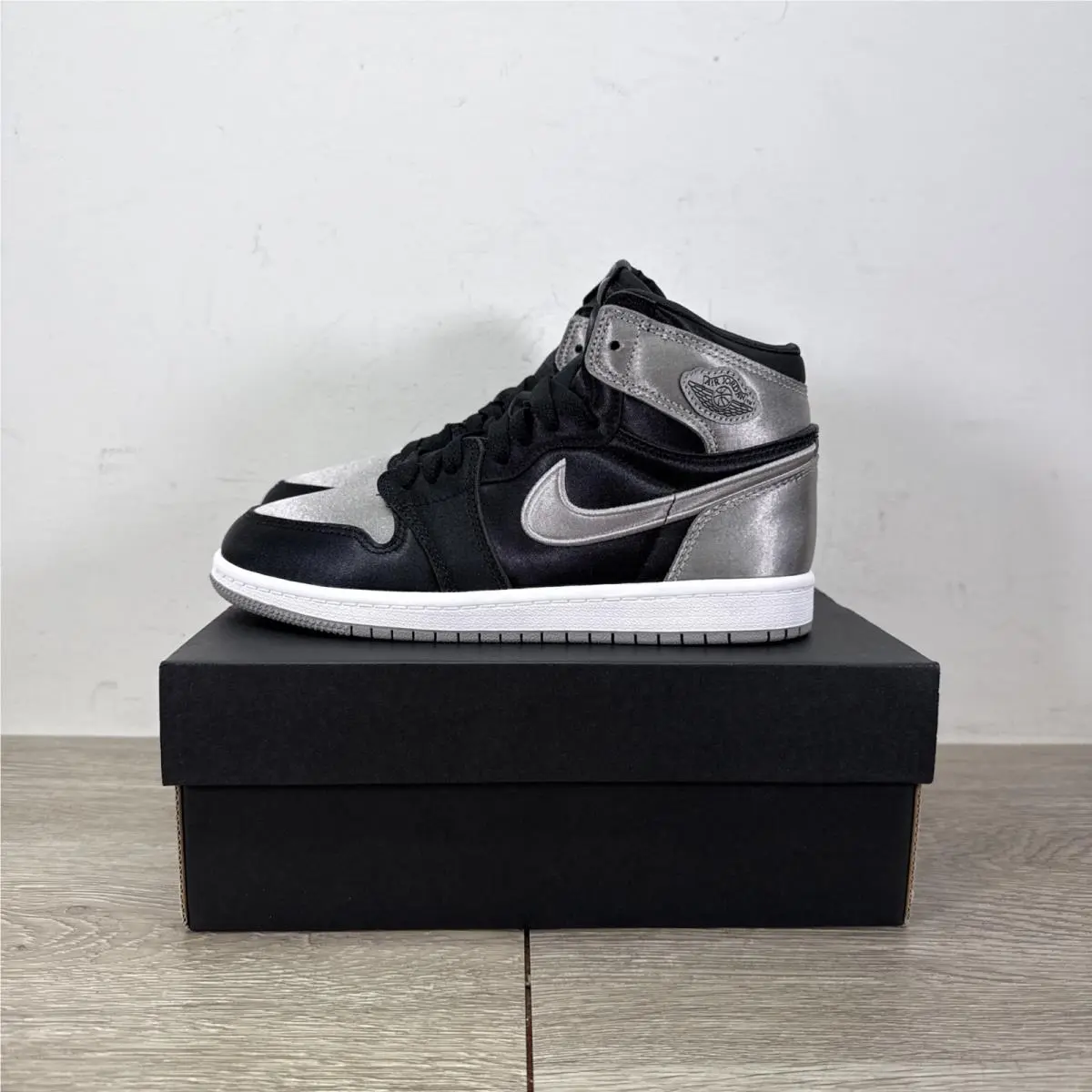 Nike shoes - Air Jordan 1 - Air - FD5304010 FD5304 010 - Black, Medium Gray - White (UPC: 0197600479296) 0