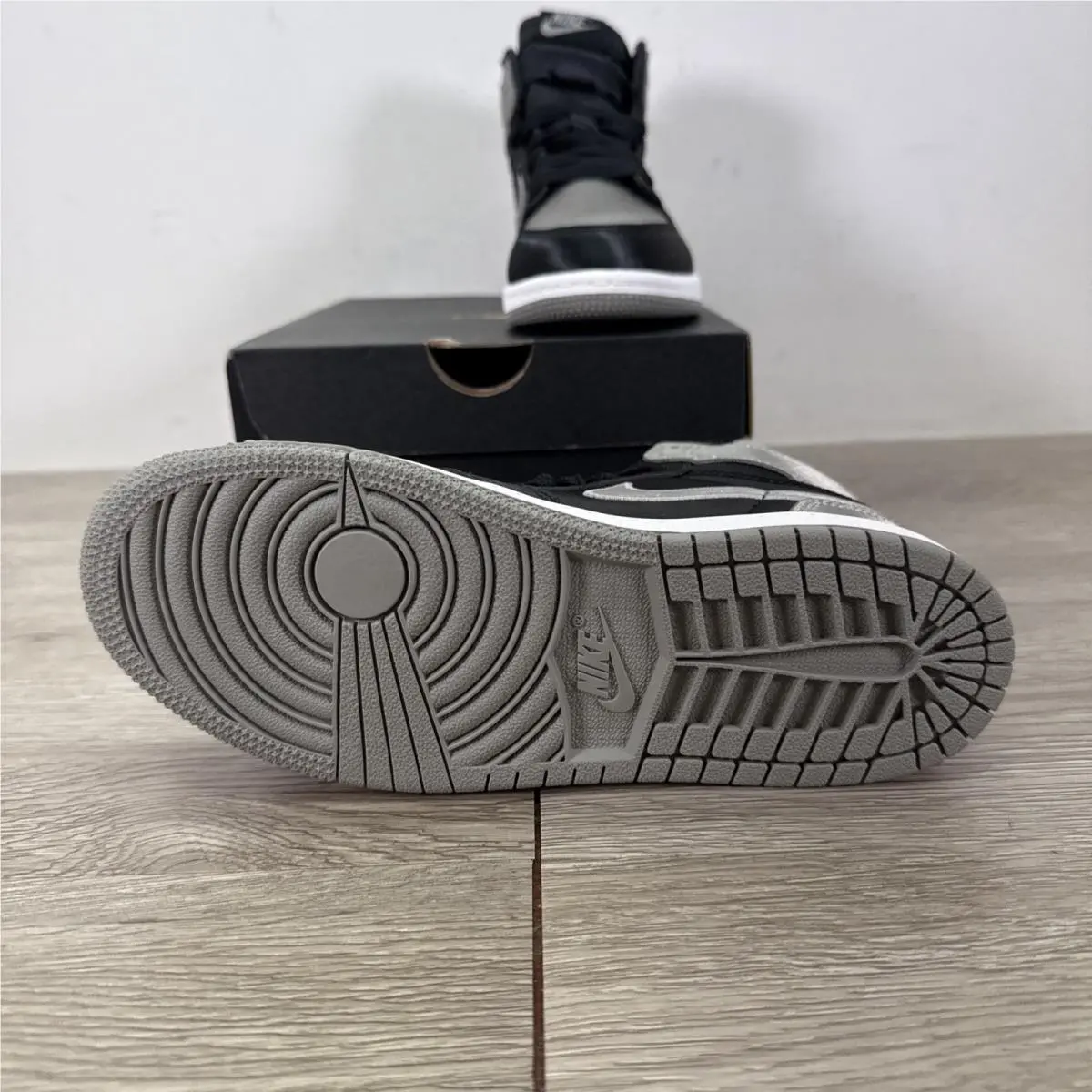 Nike shoes - Air Jordan 1 - Air - FD5304010 FD5304 010 - Black, Medium Gray - White (UPC: 0197600479296) 5