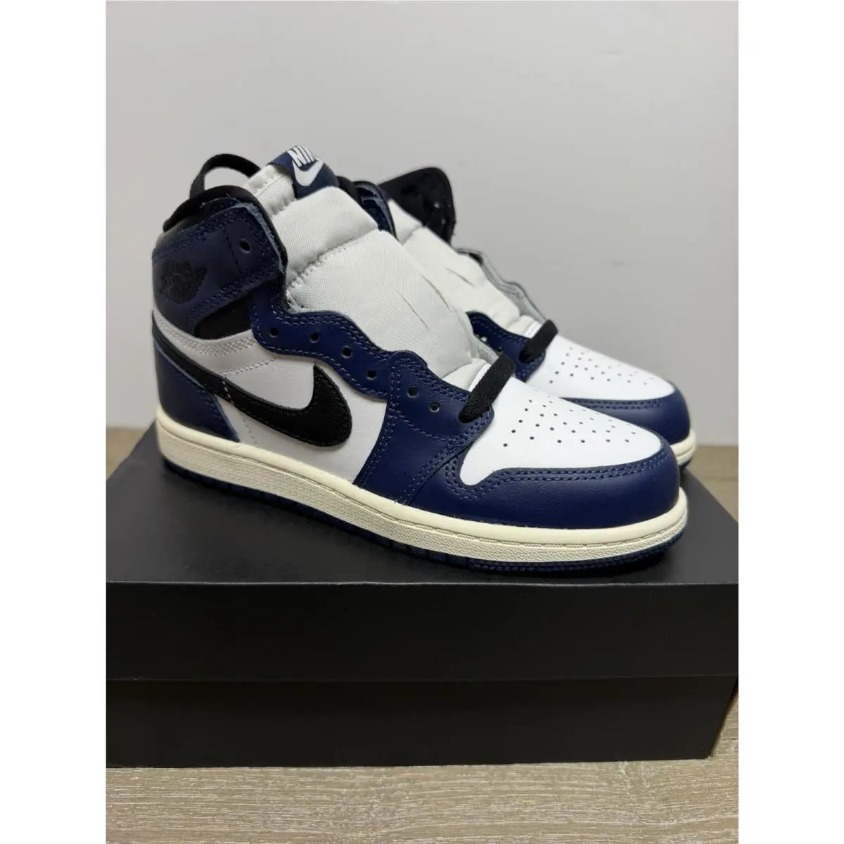 Nike Air Jordan 1 Retro High OG Midnight Navy PS Kids Size 1.5Y FD1412-401