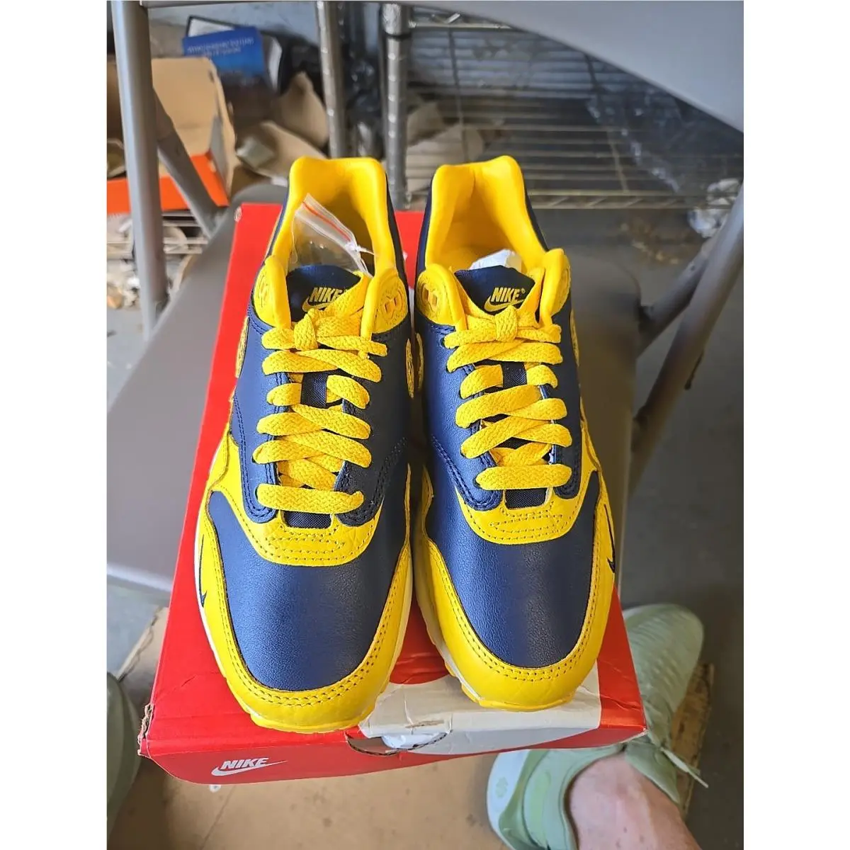 FJ5479-410 Womens Nike Air Max 1 `co.jp Michigan Head TO Head`