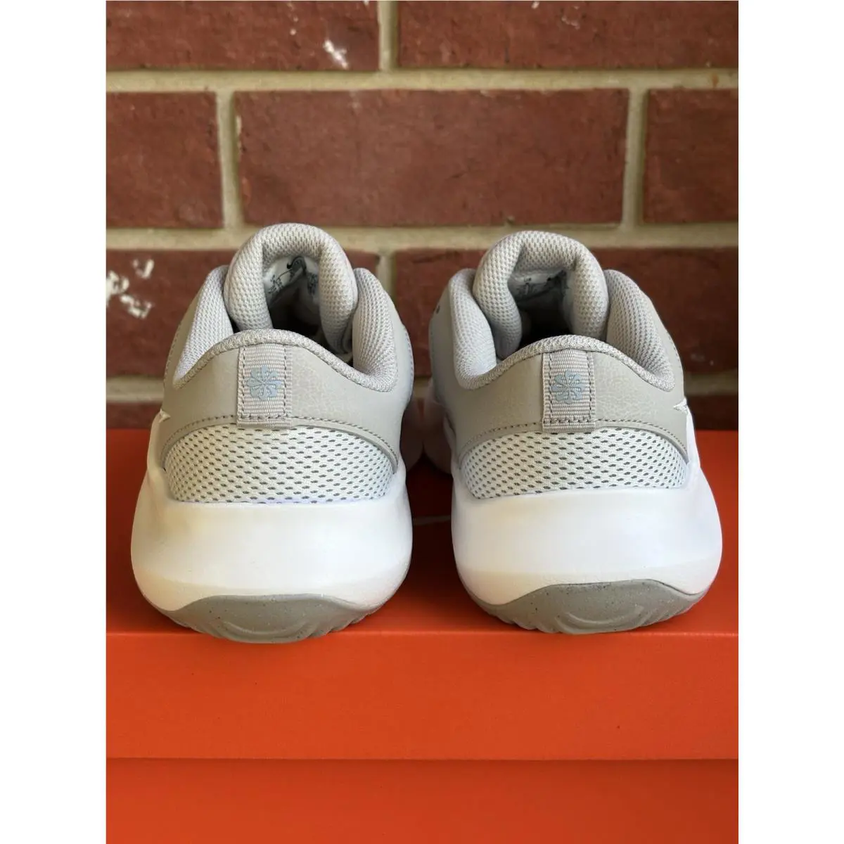 Nike shoes - Nike Legend - Legend - DM1119-008 - Gray 2