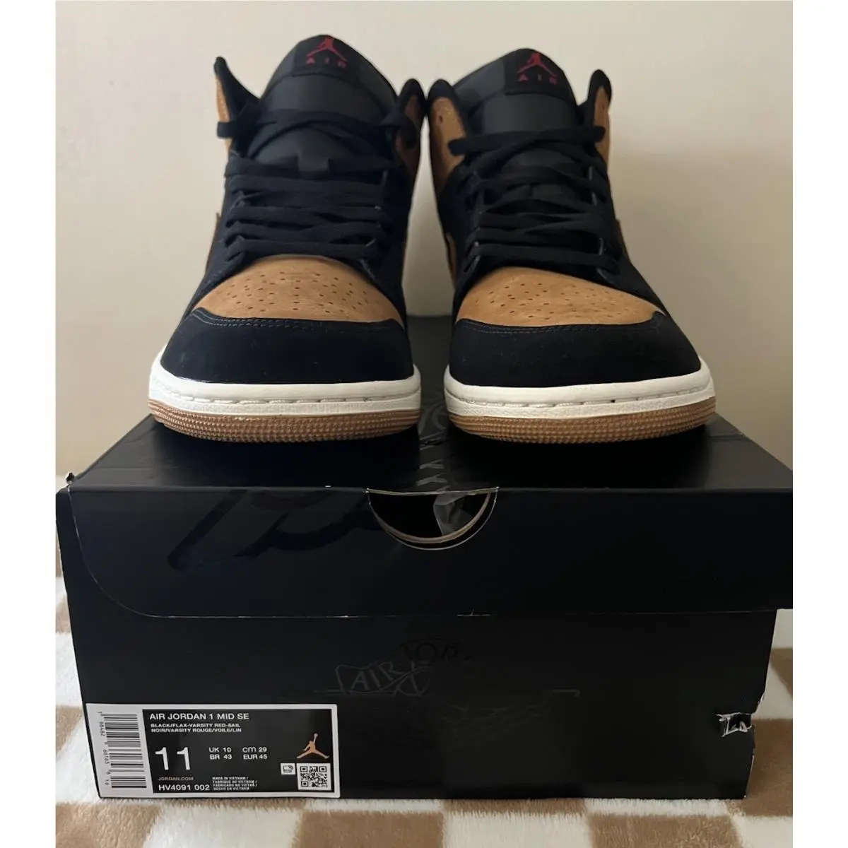 Nike shoes - Nike Air Jordan 1 - Air - HV4091 002 - Black/Flax/Varsity Red 11