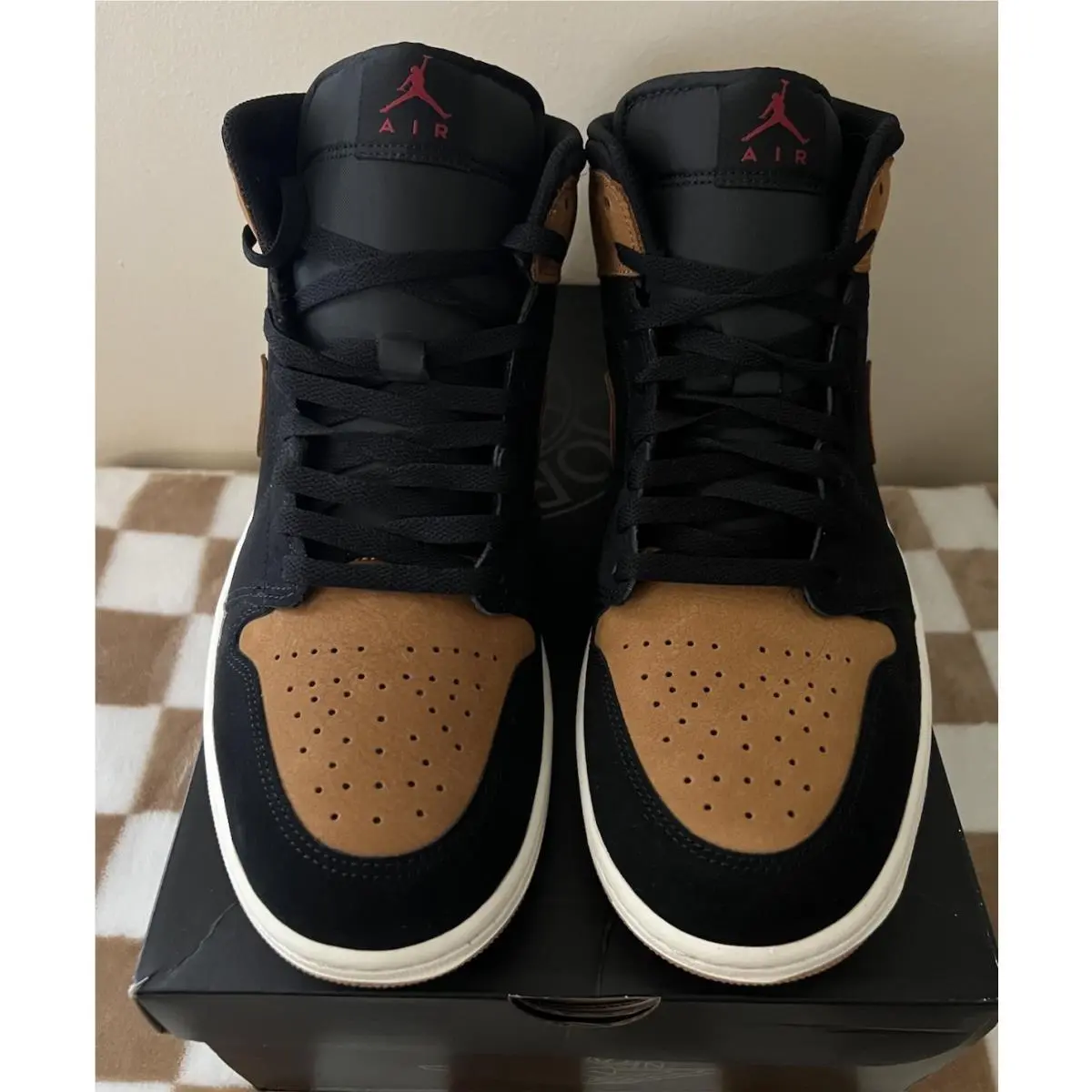 Nike shoes - Nike Air Jordan 1 - Air - HV4091 002 - Black/Flax/Varsity Red 7