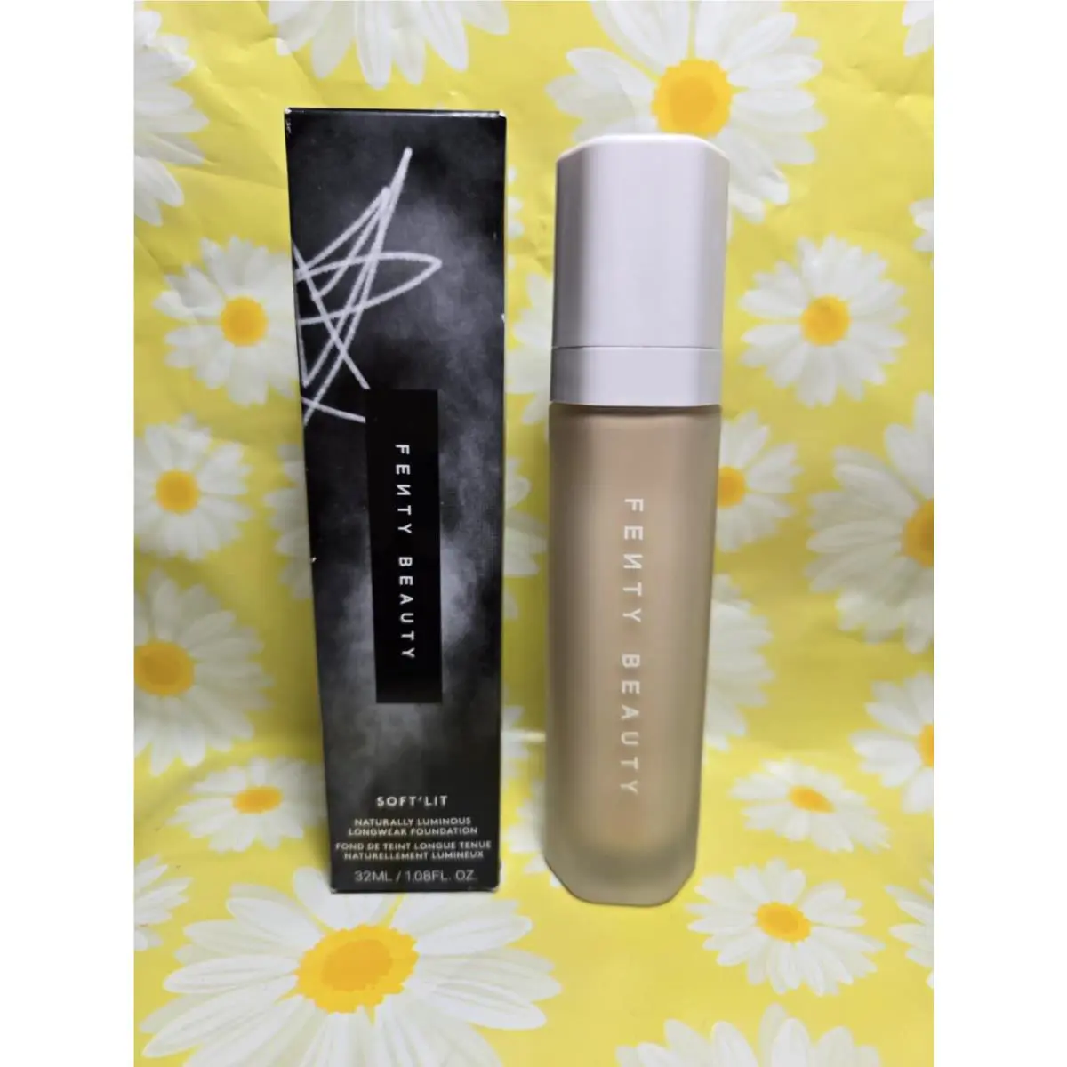 Fenty Soft`lit Naturally Luminous Hydrating Longwear Foundation 125 1.08 fl oz