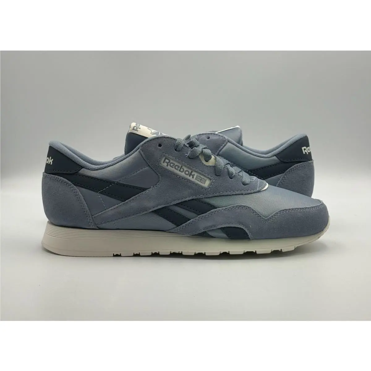 Reebok shoes - Reebok Classic - Classic - 100074323 - Blue 0