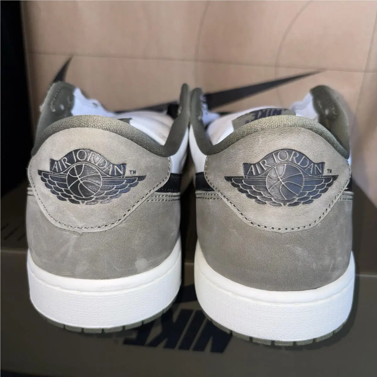 Nike shoes - Air Jordan 1 - Air - HQ6998-200 - Multicolor 3