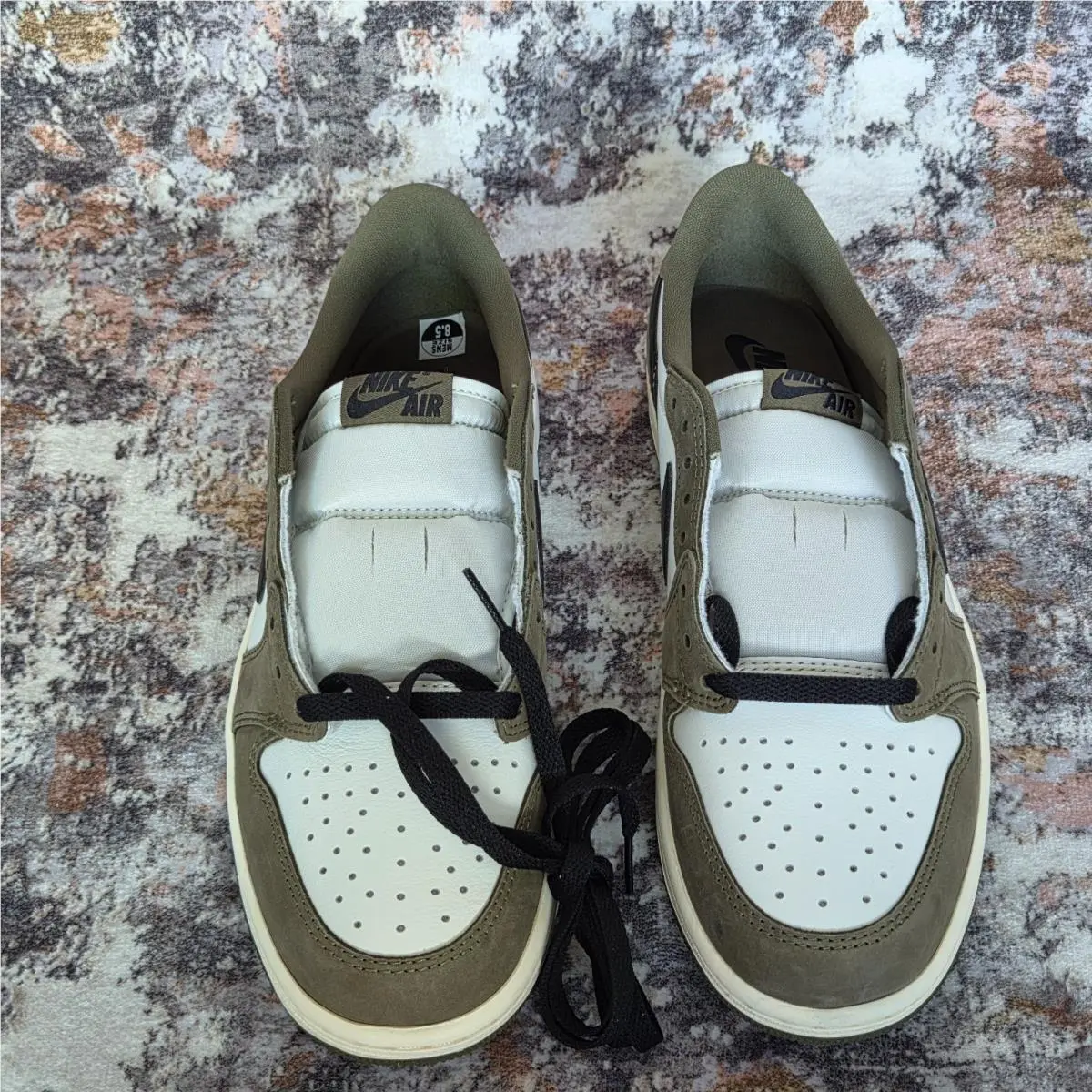Nike shoes - Air Jordan 1 - Air - HQ6998-200 - Medium Olive Black 2
