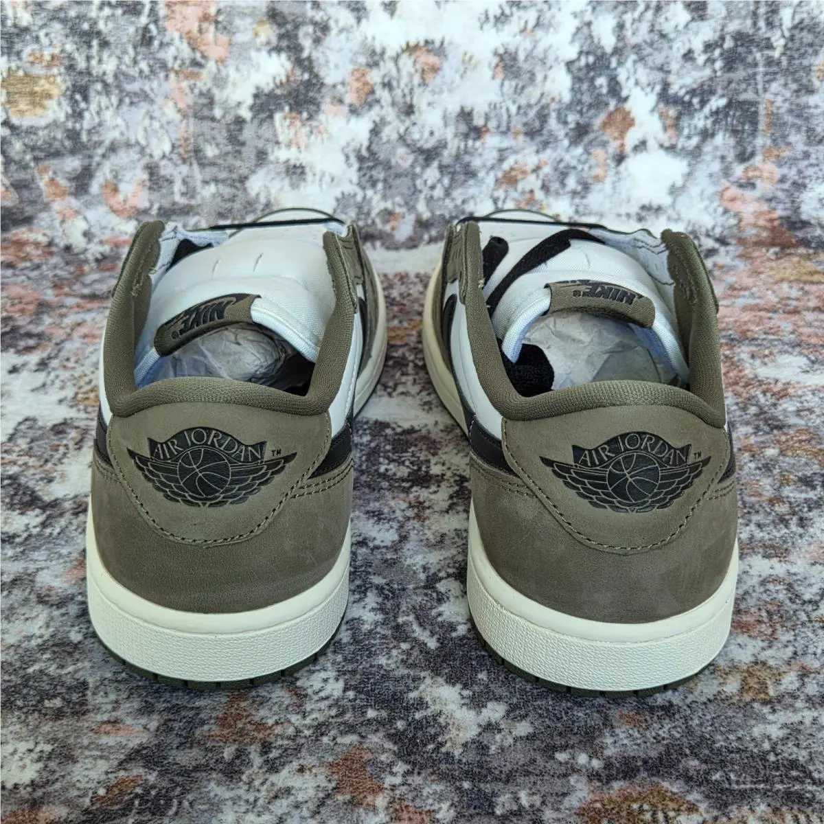 Nike shoes - Air Jordan 1 - Air - HQ6998-200 - Medium Olive Black 5