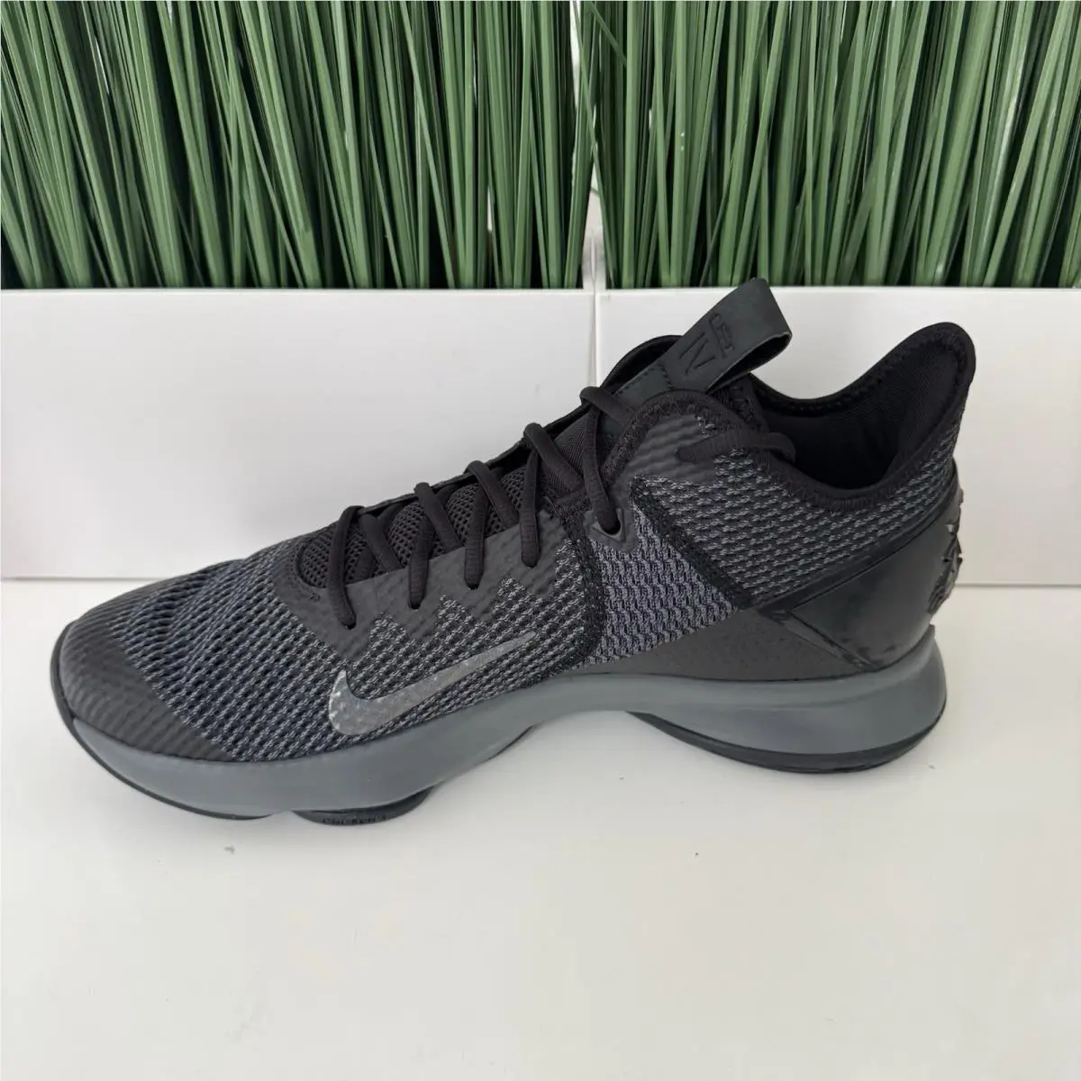 Nike shoes - Nike LeBron Witness - LeBron Witness - BV7427-003 - Black 1