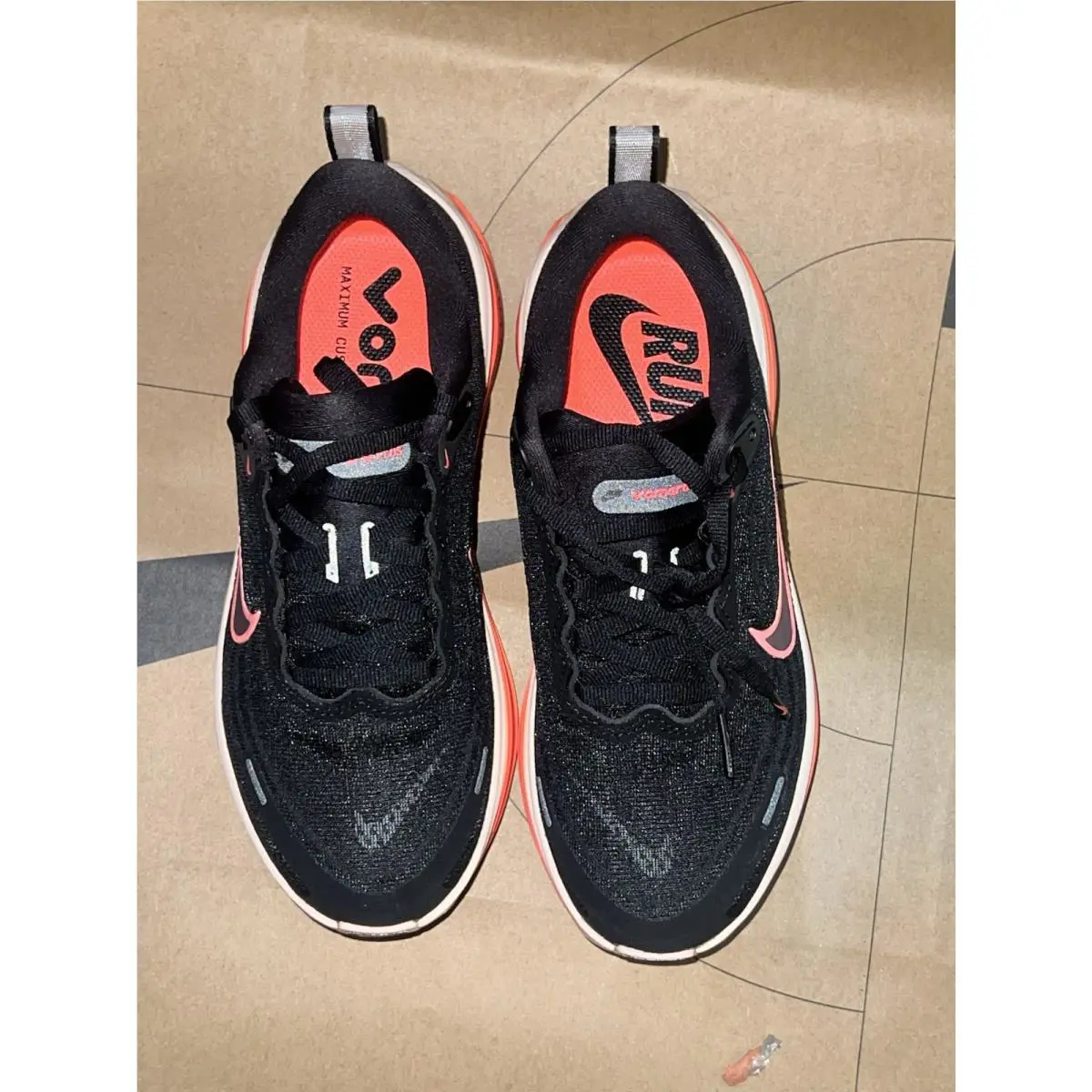 Nike shoes - Nike Vomero Plus - Vomero Plus - HV8154-010 - Black 1