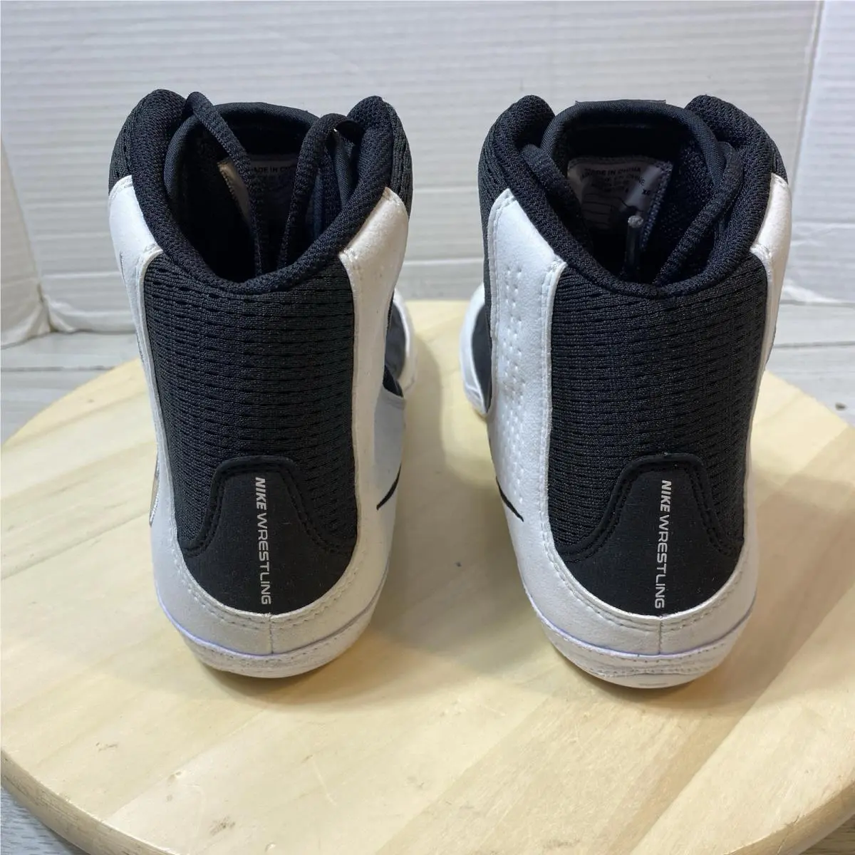 Nike shoes - Nike Inflic 4wrestling - Inflic - HM9674-001 - White 4