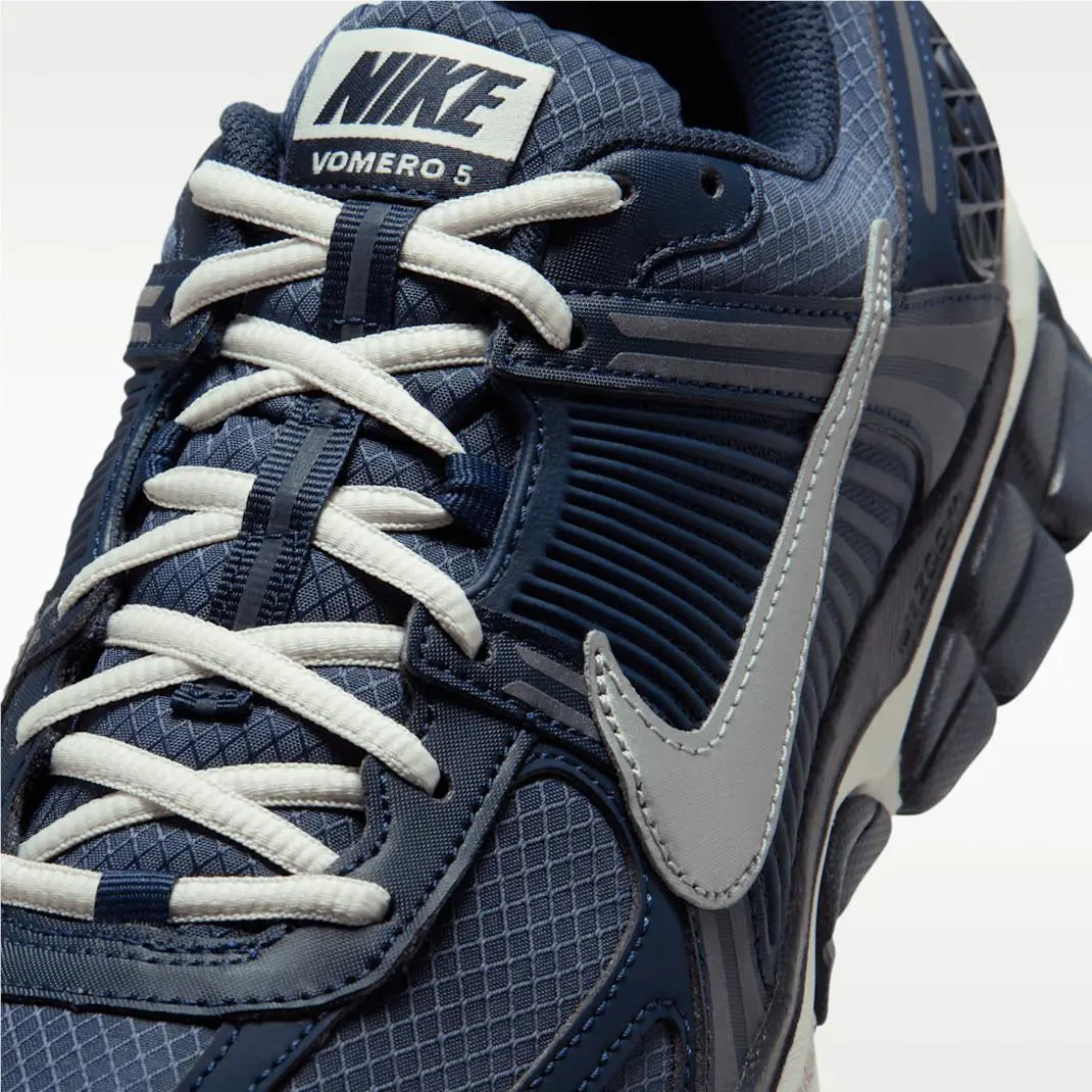 Nike shoes - Blue Void/Midnight Navy/Light Orewood Brown/Metallic Silver 6