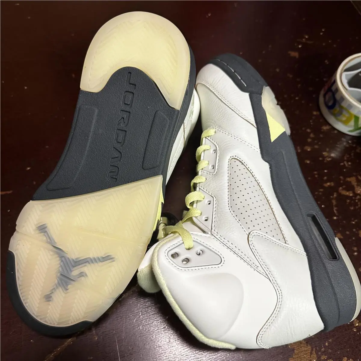 Nike shoes - Beige 0