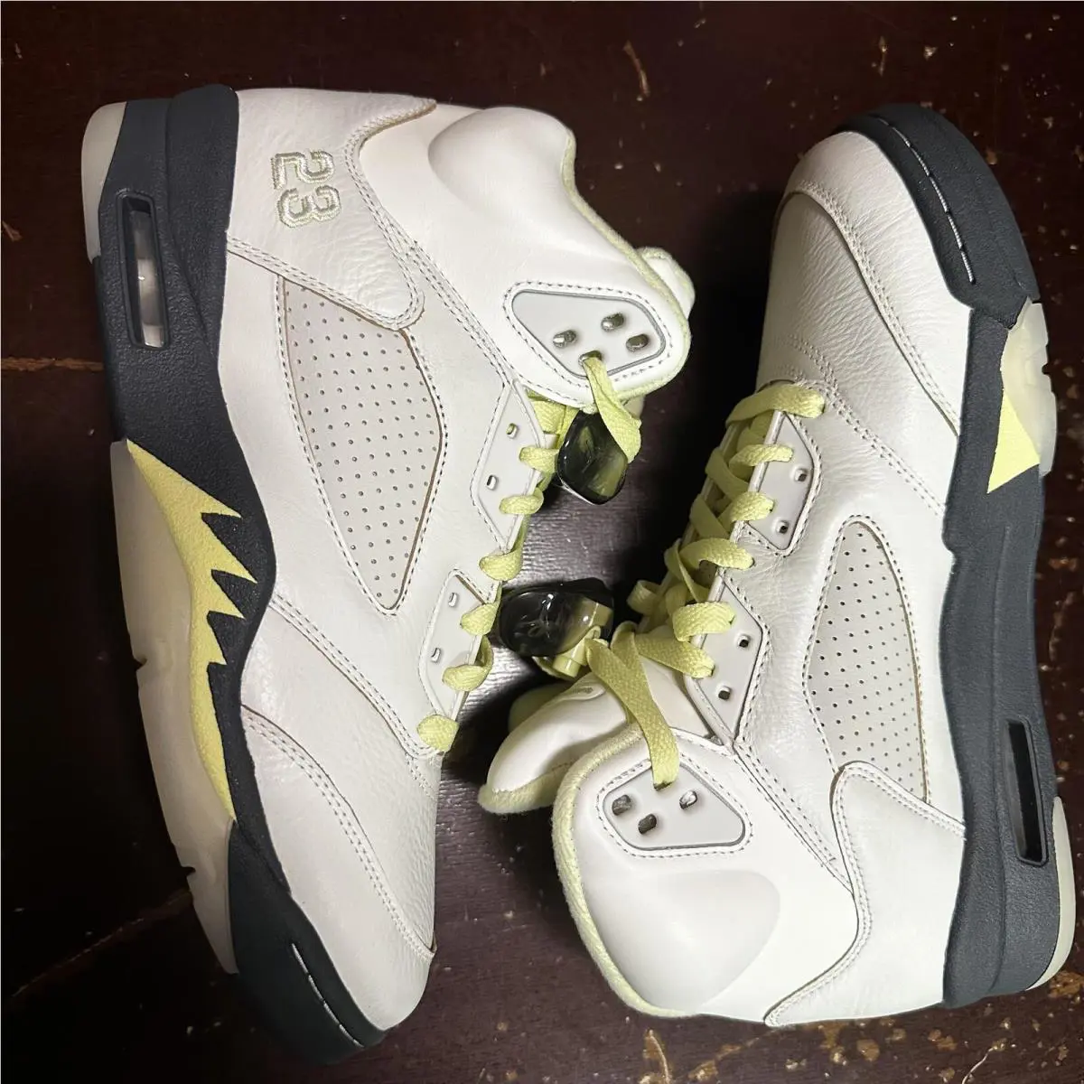 Nike shoes - Beige 1