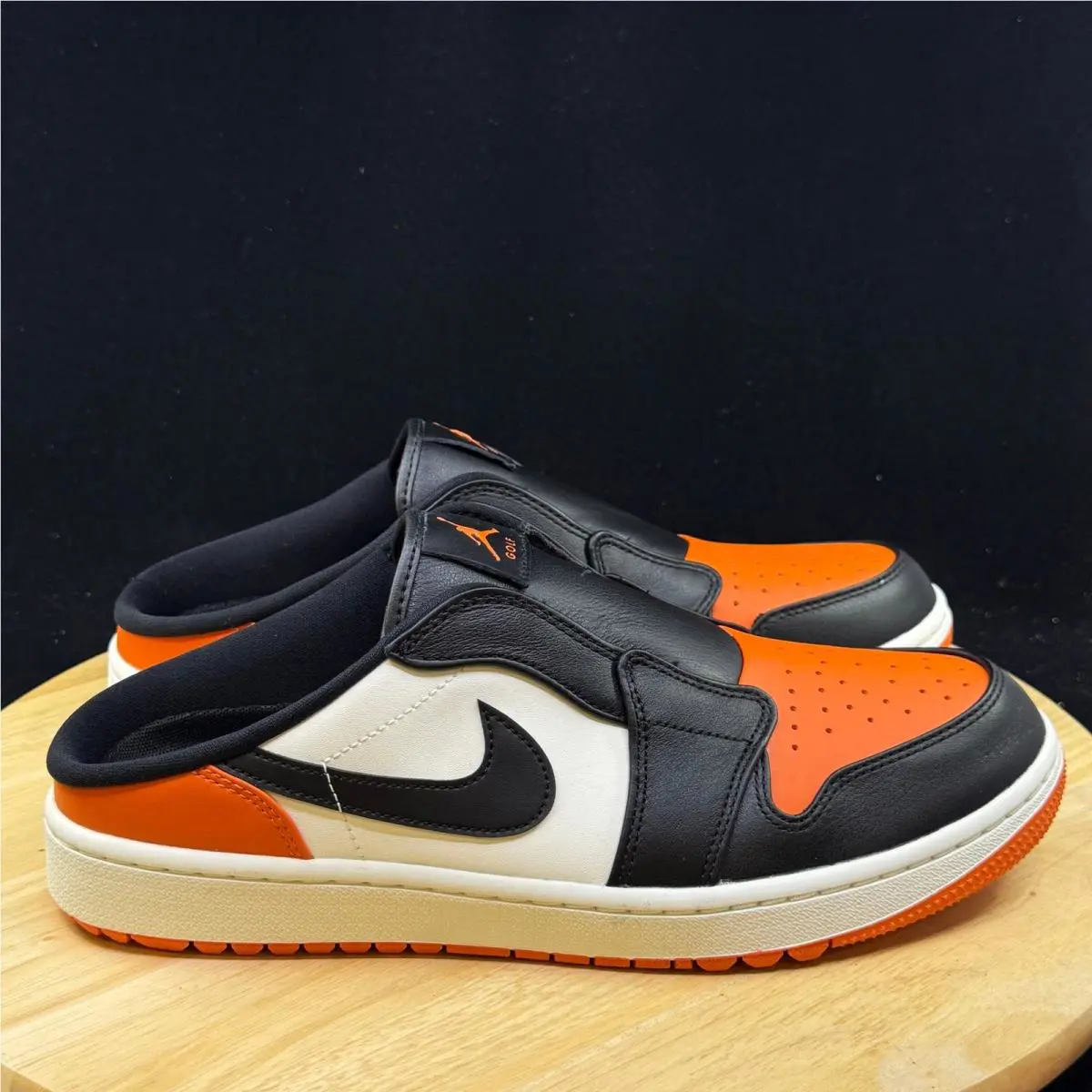 Nike shoes - Black 3