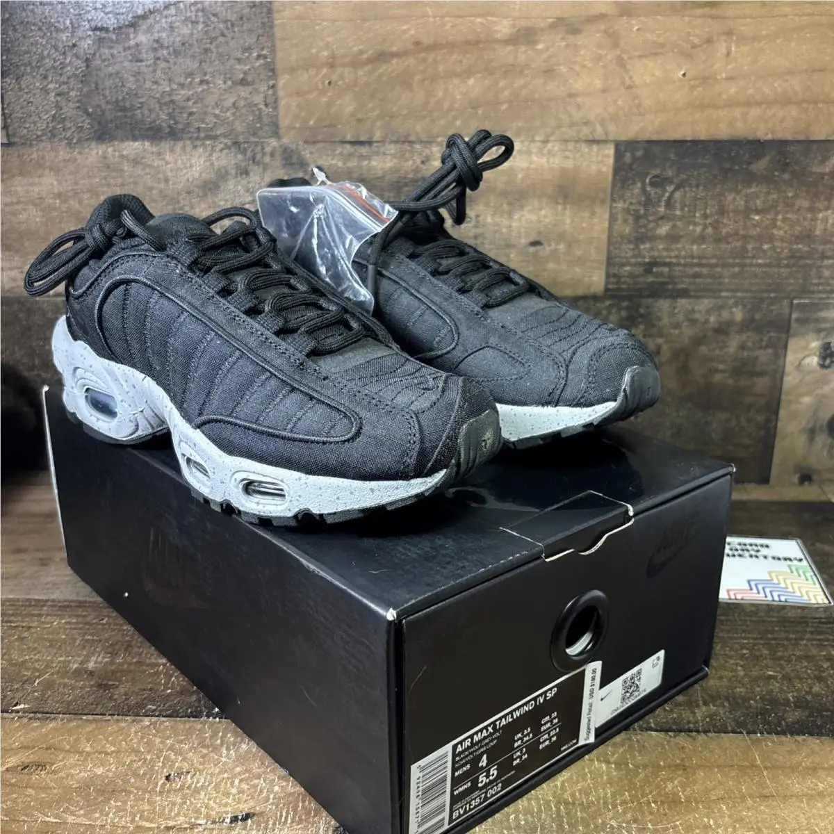 Nike Air Max Tailwind IV SP US Mens Size 4 Black Wolf Gray Volt BV1357-002 Shoes - Black