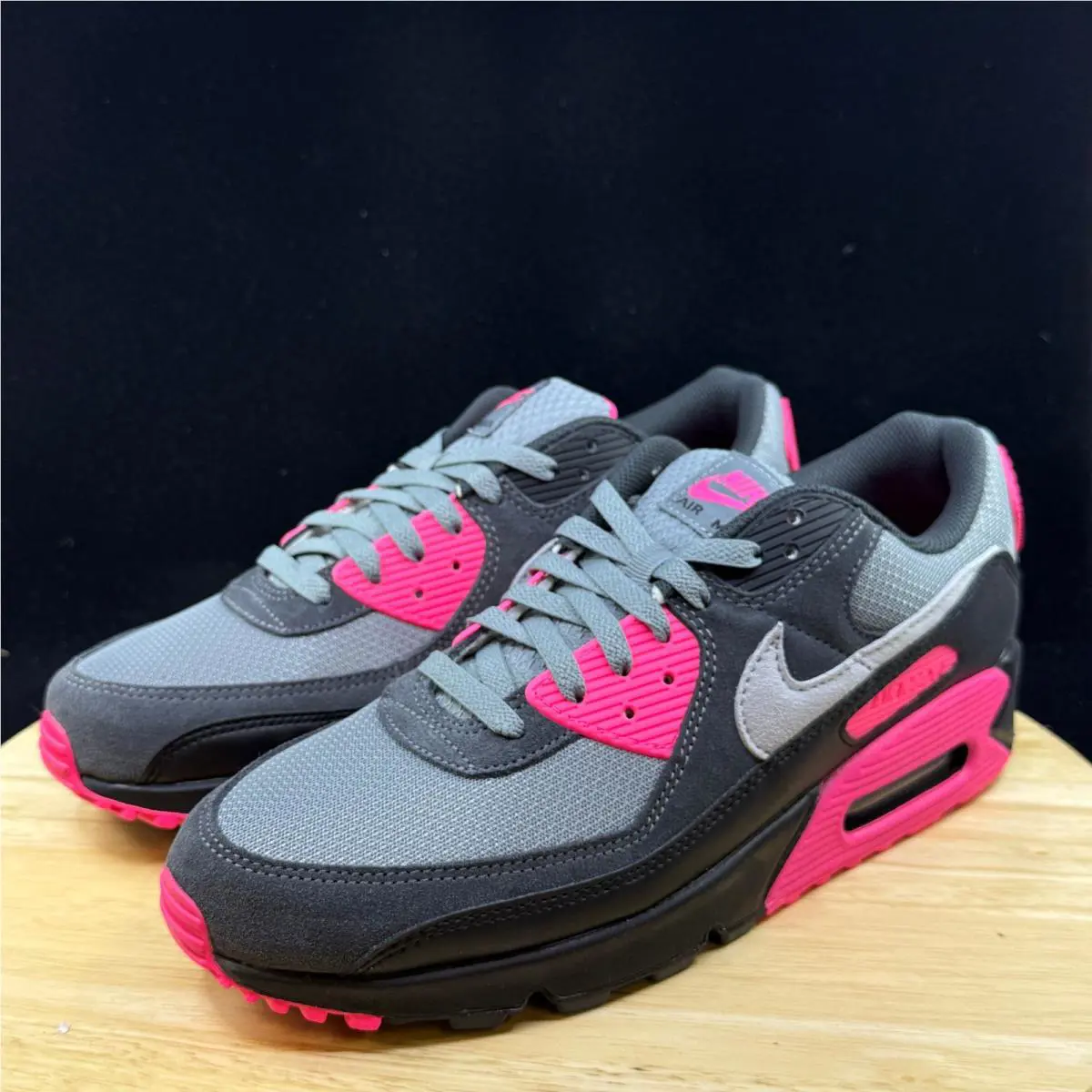 Nike shoes - Pink 2