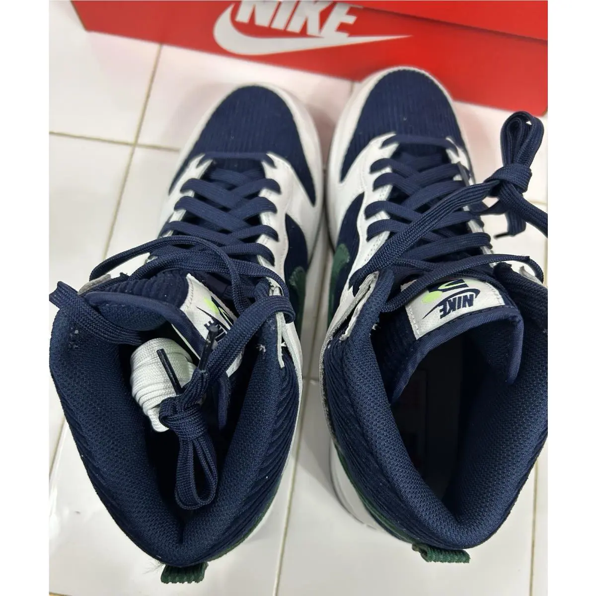 Nike shoes - Multicolor (UPC: 191232273673) 2