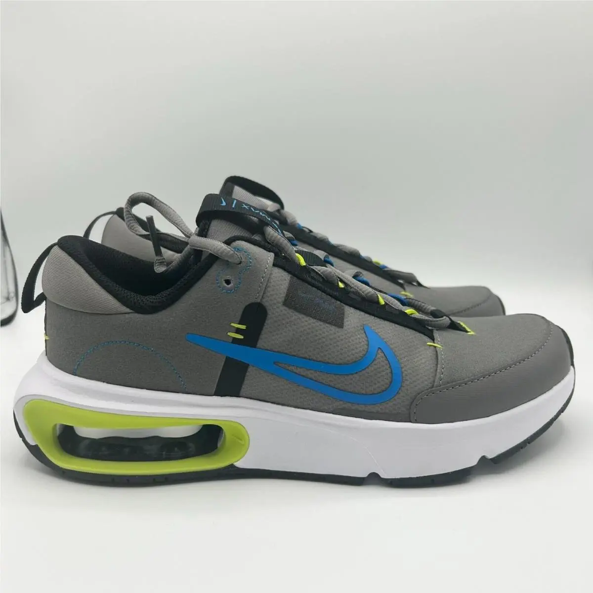 Nike Air Max Intrlk GS Sneaker Youth Shoe Size 5.5 Y