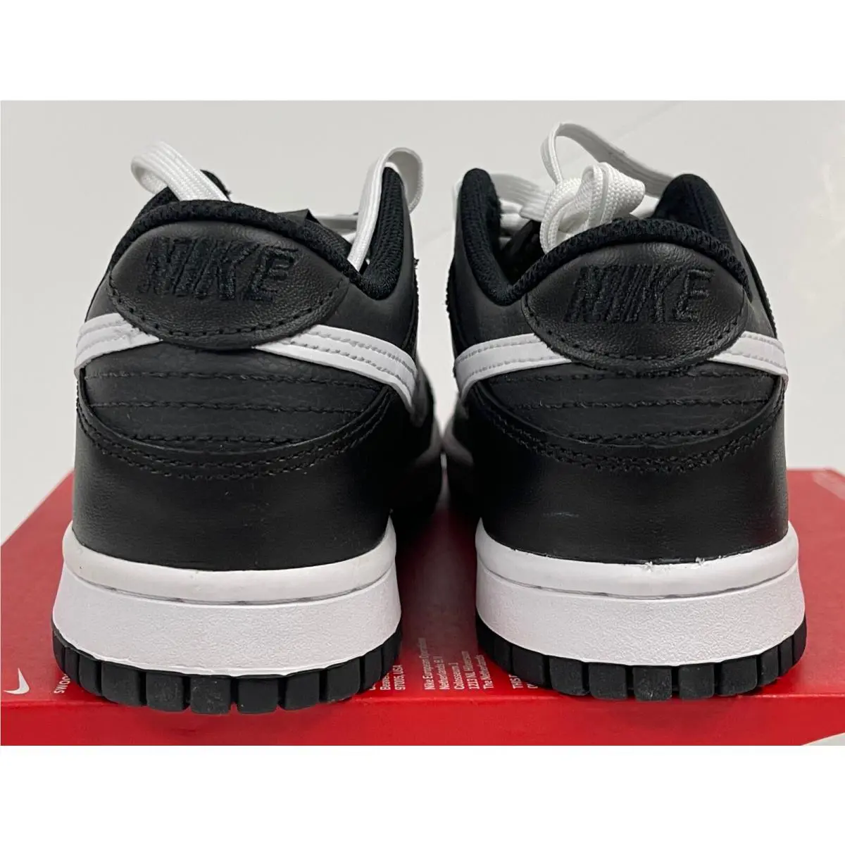 Nike shoes - Black (UPC: 195870272838) 0