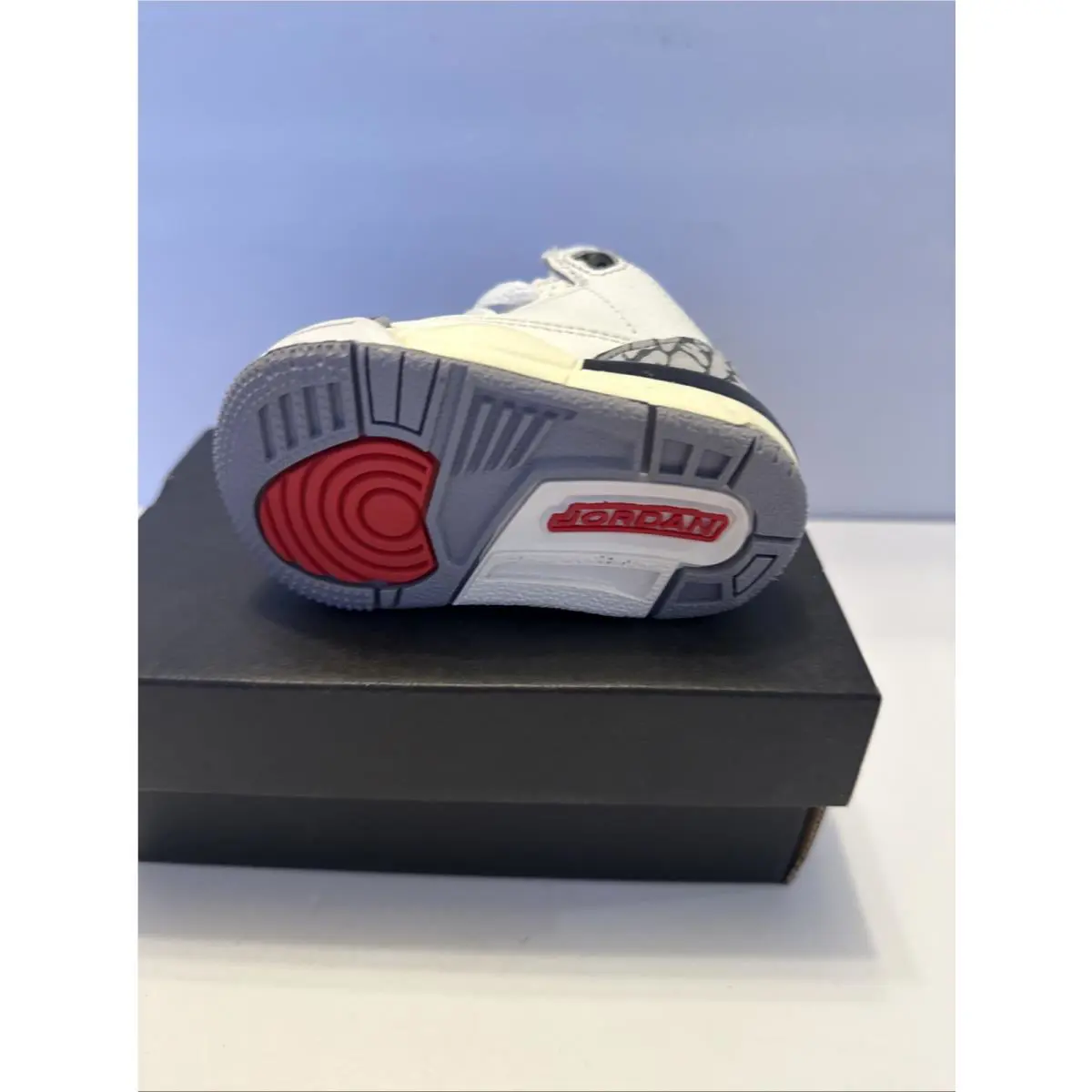 Nike shoes - Air Jordan 3 - Air - White (UPC: 196149218816) 3