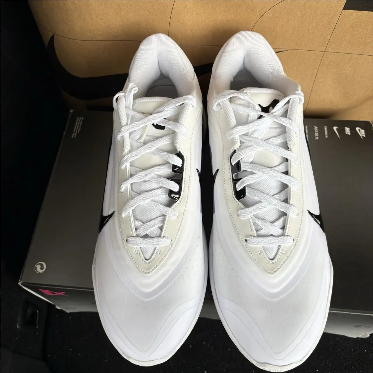 Nike shoes - White (UPC: 197864746066) 2