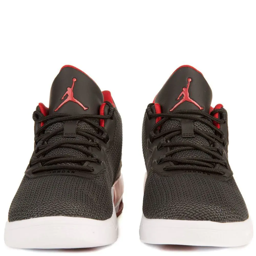 Nike shoes - Black 3