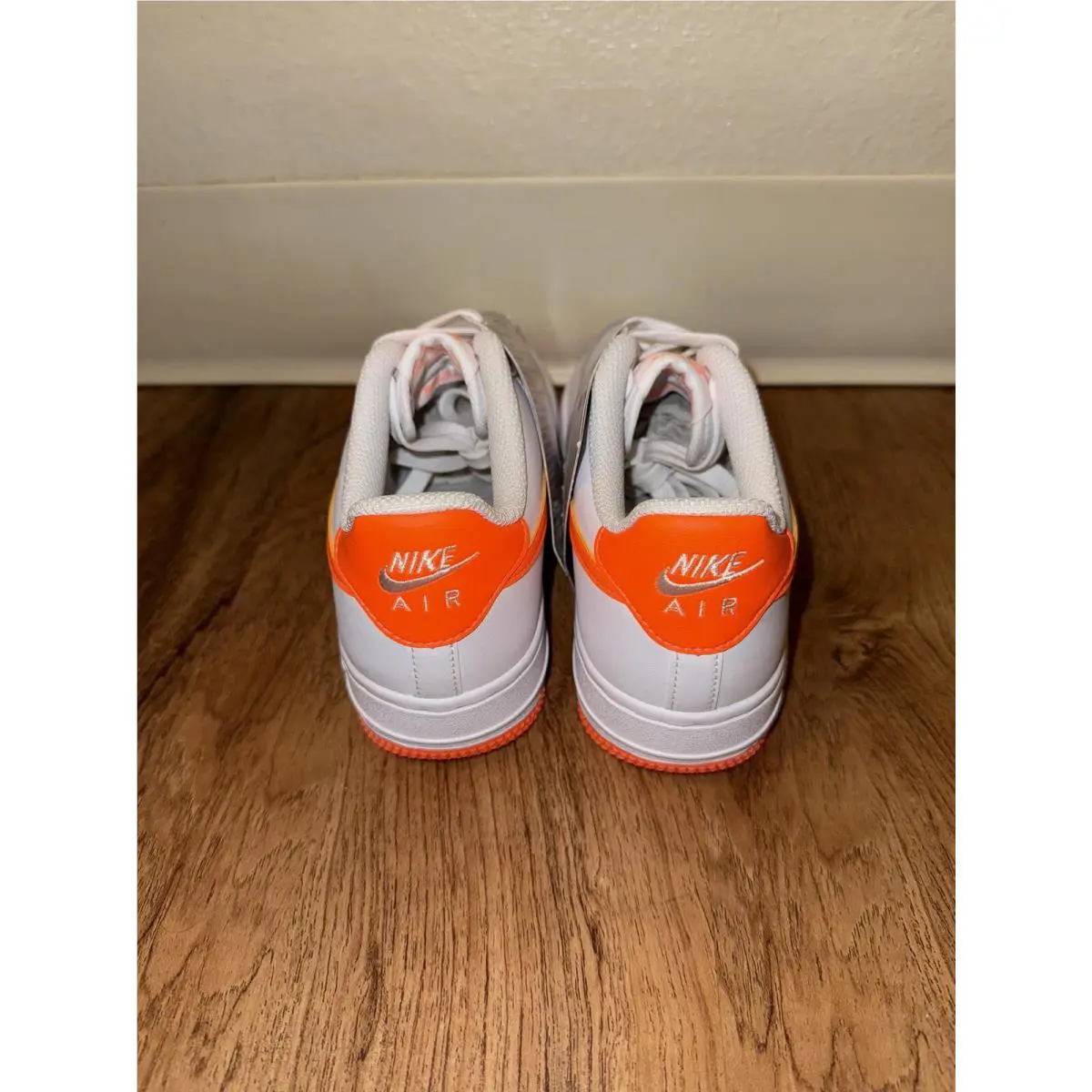 Nike shoes - White 2