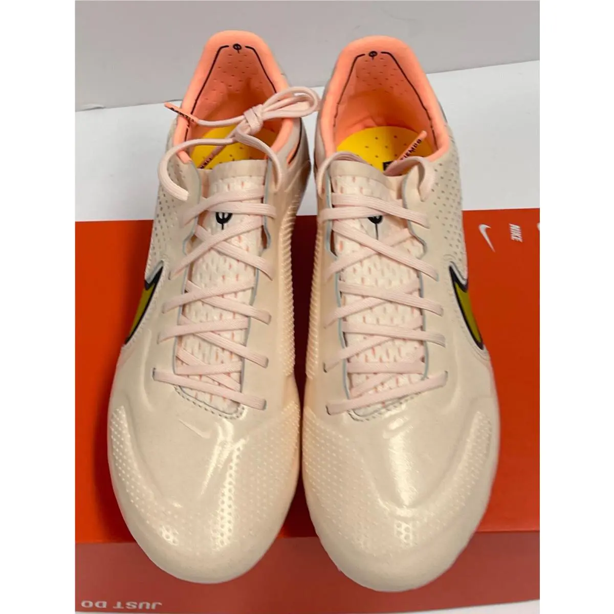 Nike shoes - Nike Legend - Legend - DB0822801 - Pink, Manufacturer Code: Guava Ice/Yellow Strike (UPC: 196149839967) 2