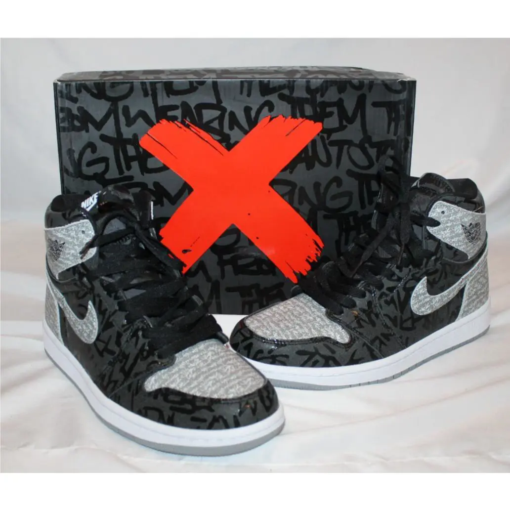 Nike shoes - Black 1