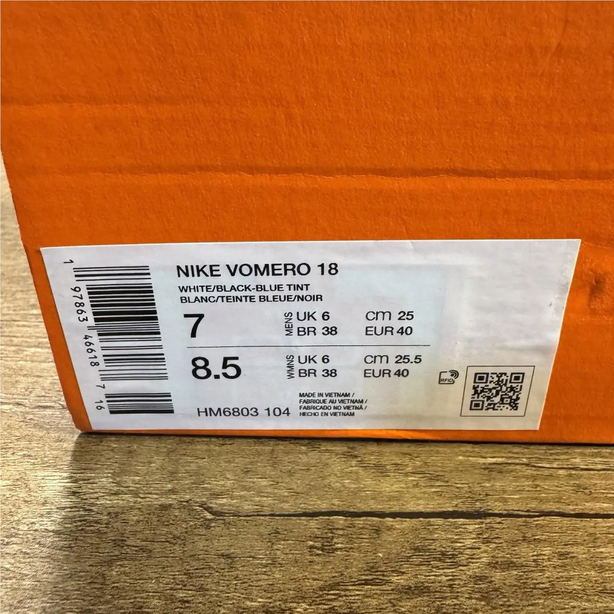 Nike shoes - Nike Vomero 18 - Vomero - HM6803-104 - White (UPC: 197863466187) 0
