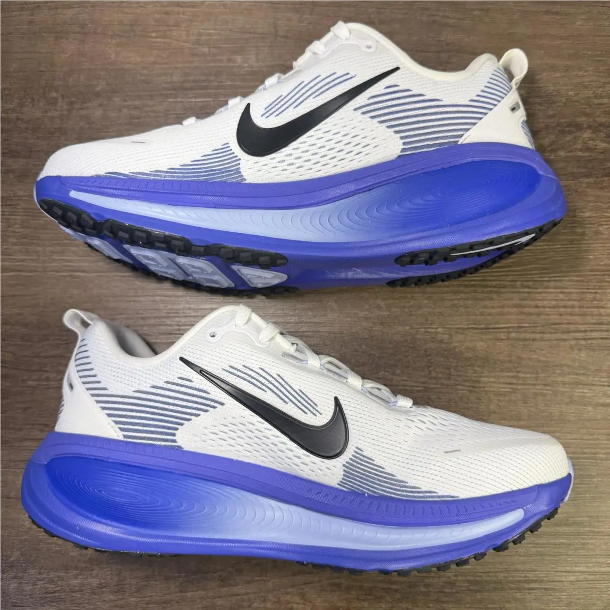Nike shoes - Nike Vomero 18 - Vomero - HM6803-104 - White (UPC: 197863466187) 3