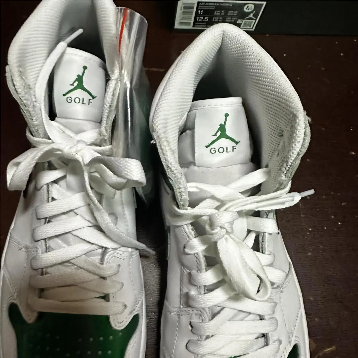 Nike shoes - White 3