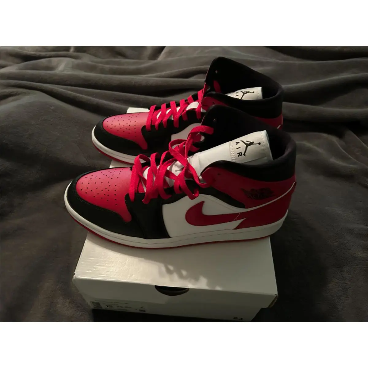 Nike Jordon Womens Size 12 Black/gym Red-white