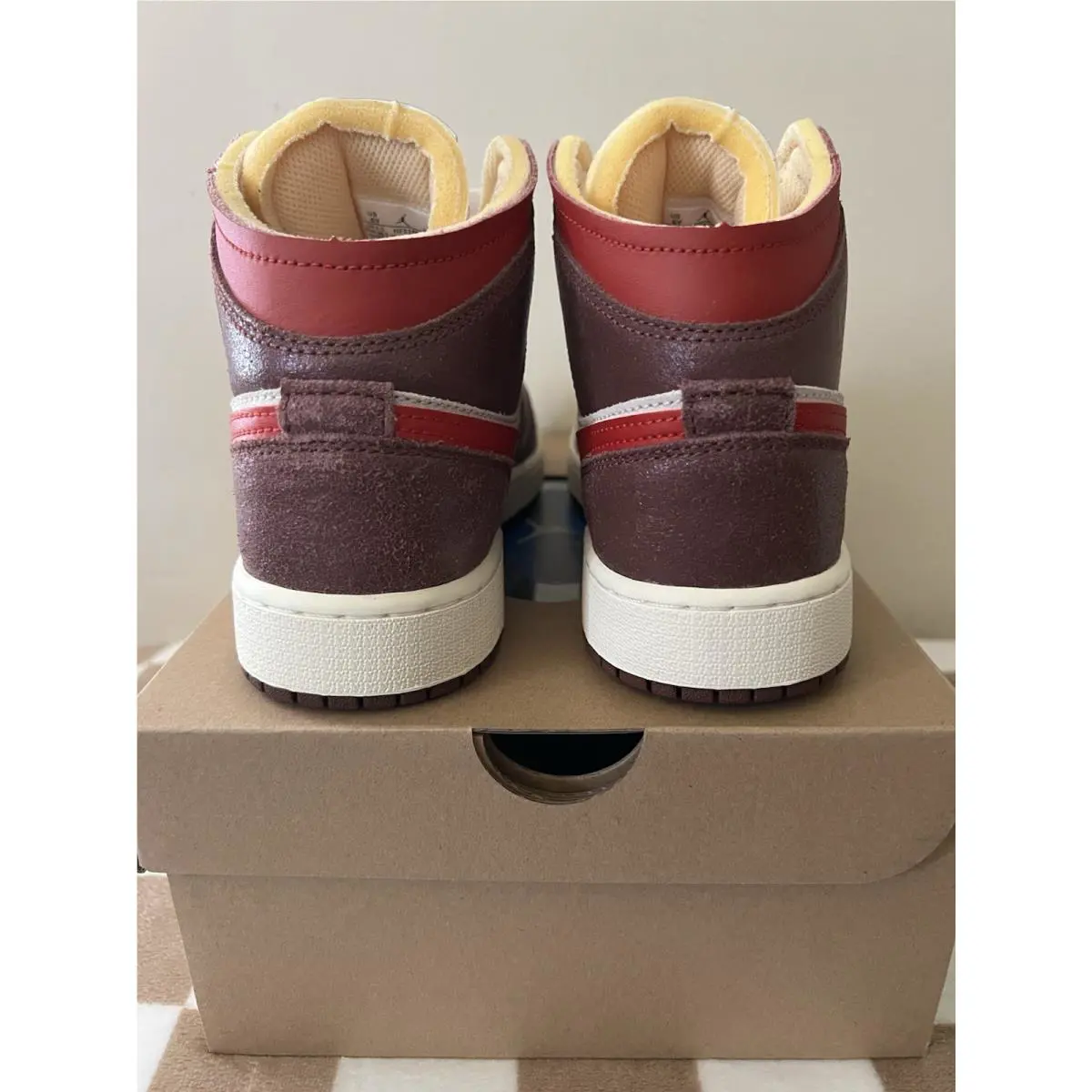 Nike shoes - Air Jordan 1 Mid SE - HF3196-100 - Coconut Milk/Dark Pony/Pale Vanilla/Varsity Red 11