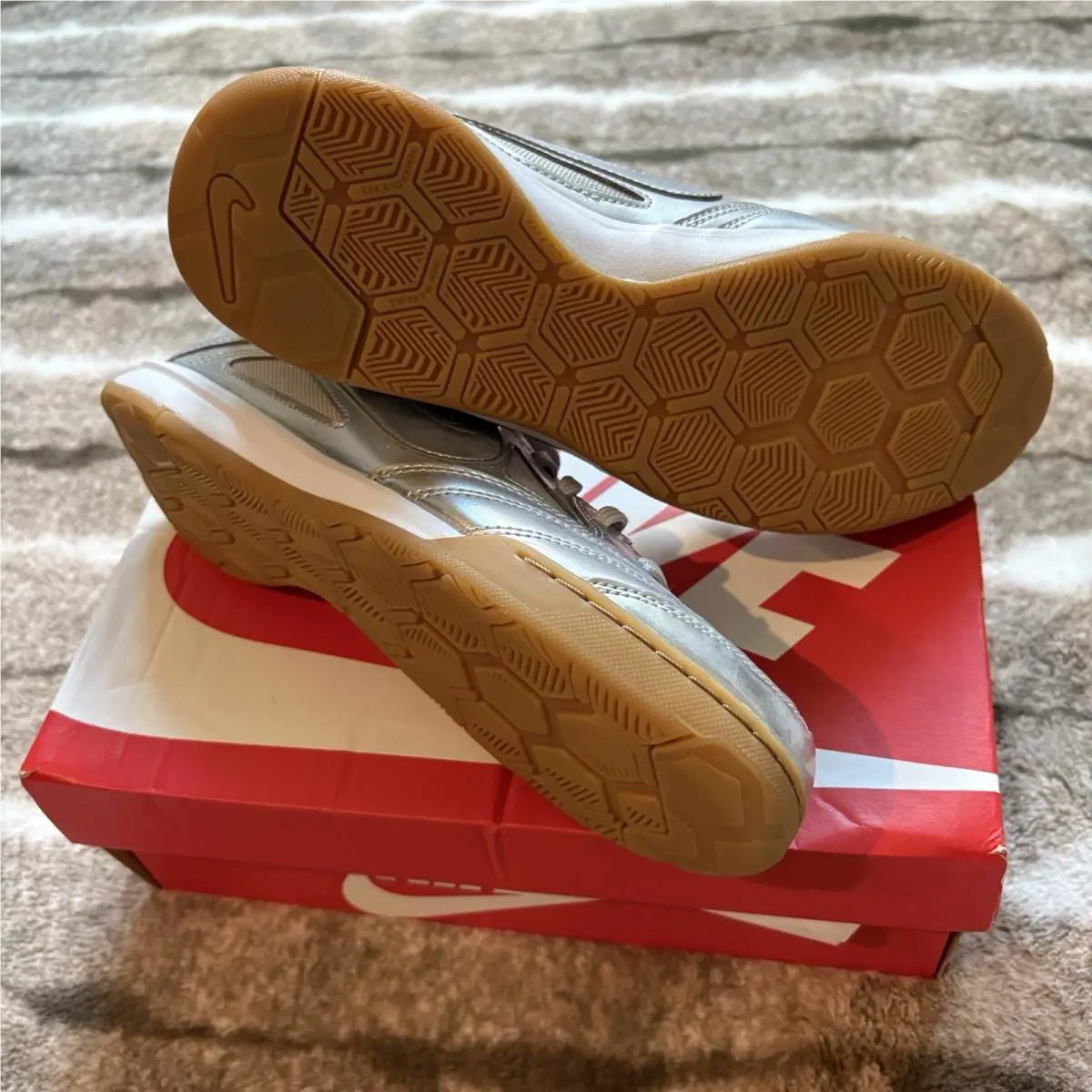 Nike shoes - Nike Gato LV8 - Gato - Metallic Silver (UPC: 0198481208906) 5