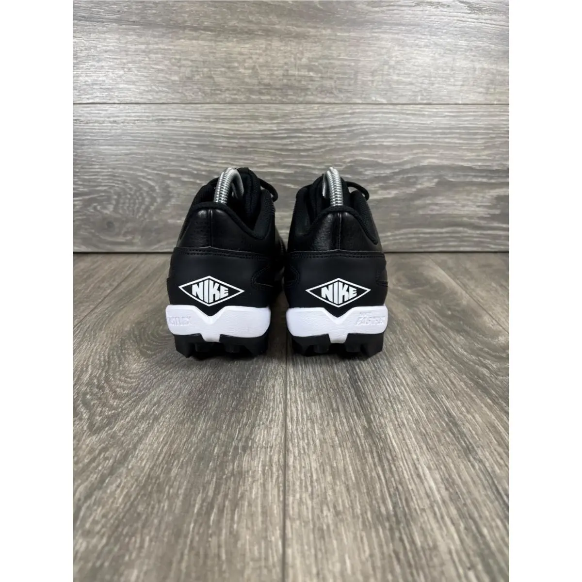 Nike shoes - Black 2