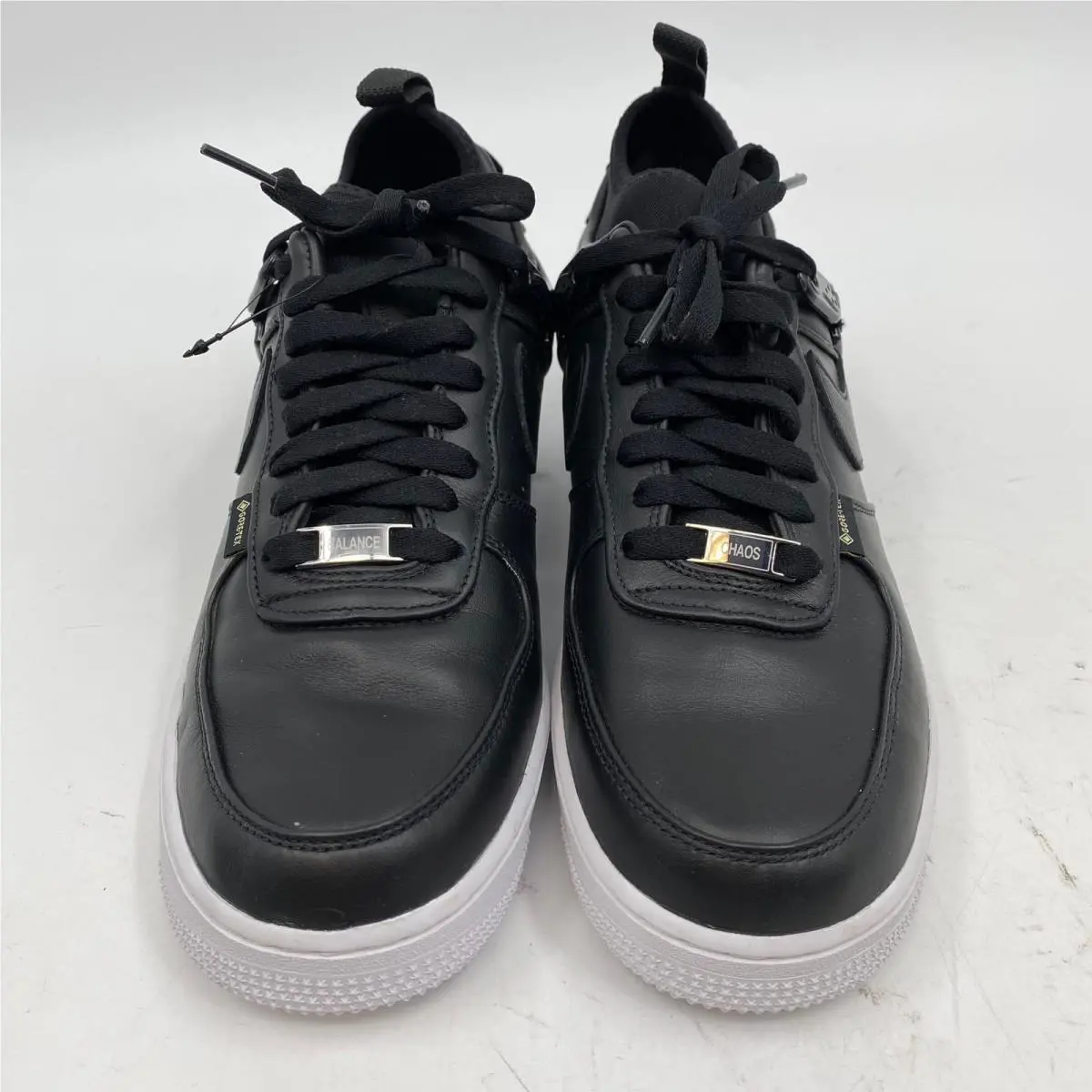 Nike shoes - Black 3