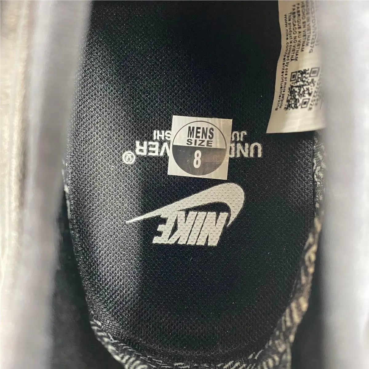 Nike shoes - Black 1