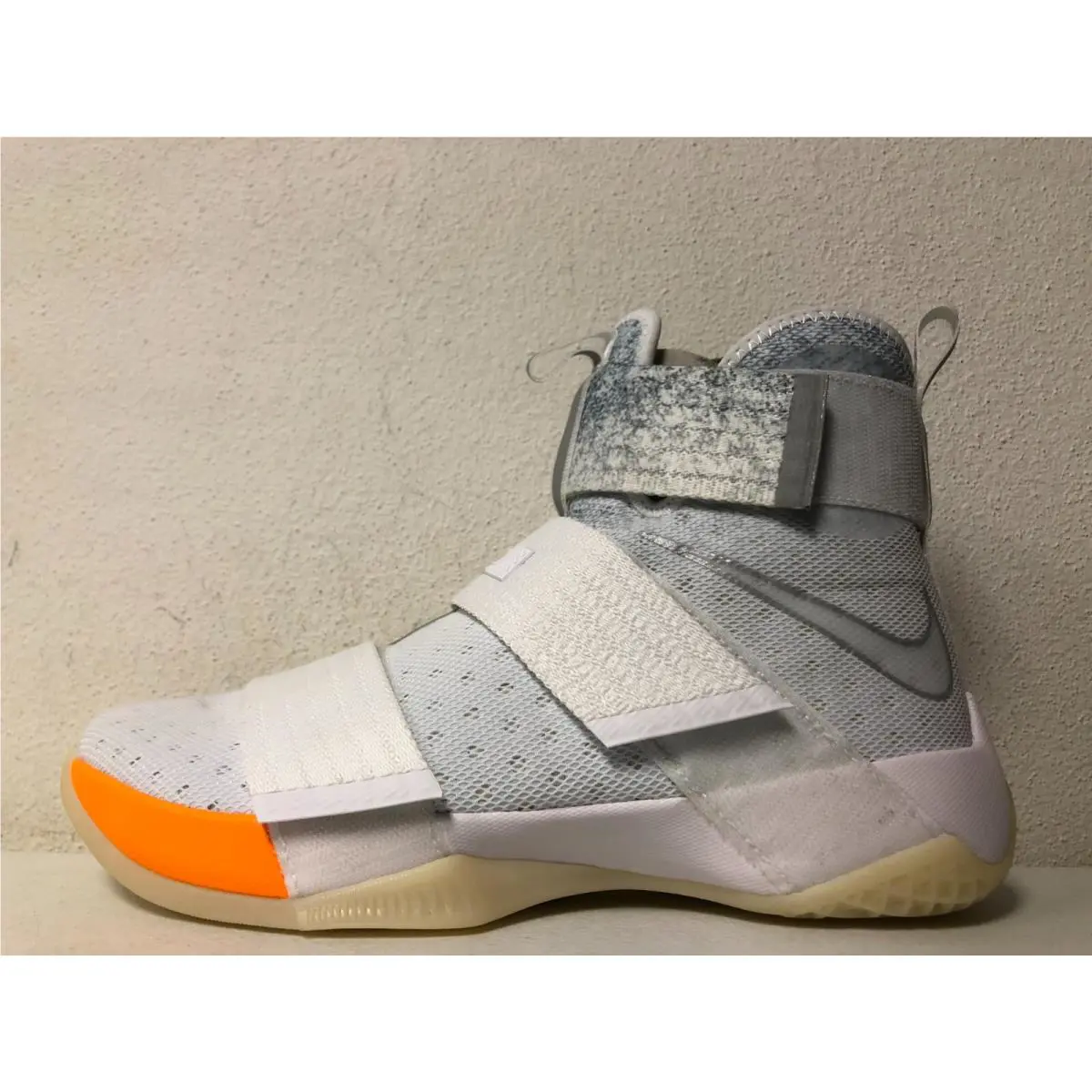 Nike shoes - Nike Zoom LeBron Soldier - Zoom LeBron Soldier - 885682-100 - White/Glow in the Dark 0