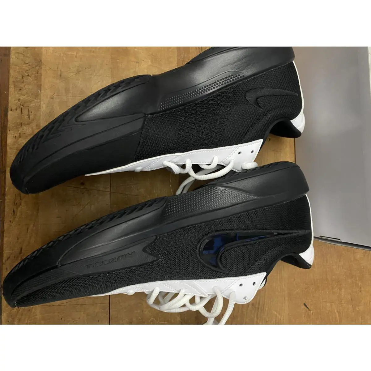 Nike shoes - Black 2