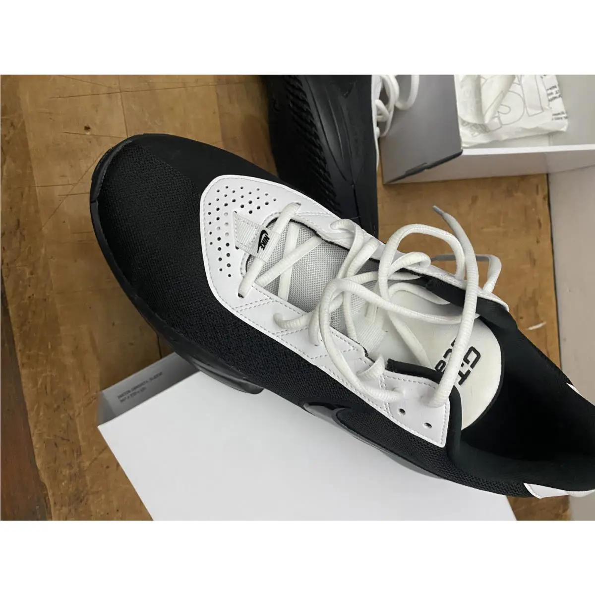 Nike shoes - Black 5