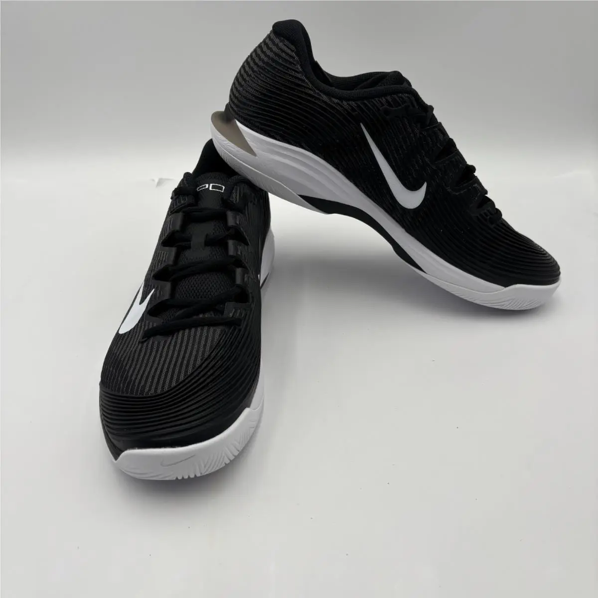 Nike Men`s Vapor 12 Hard Court Tennis Shoes Black/white-dk Grey FV5552 Size 10.5