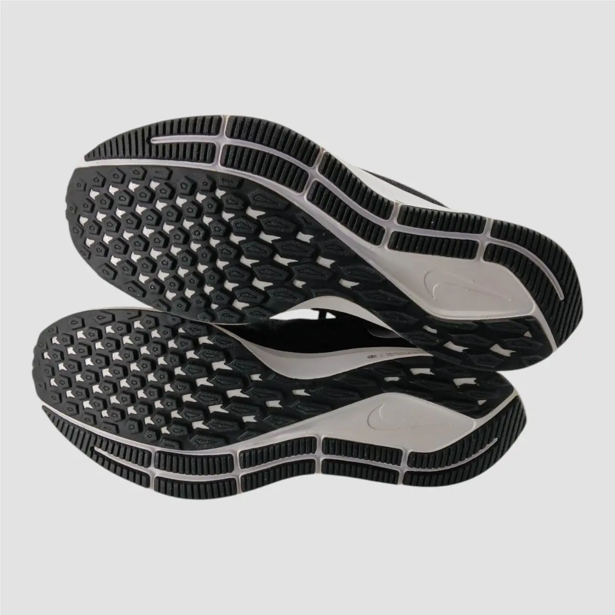 Nike shoes - Nike Air Zoom Pegasus 36 - As Pictured 3