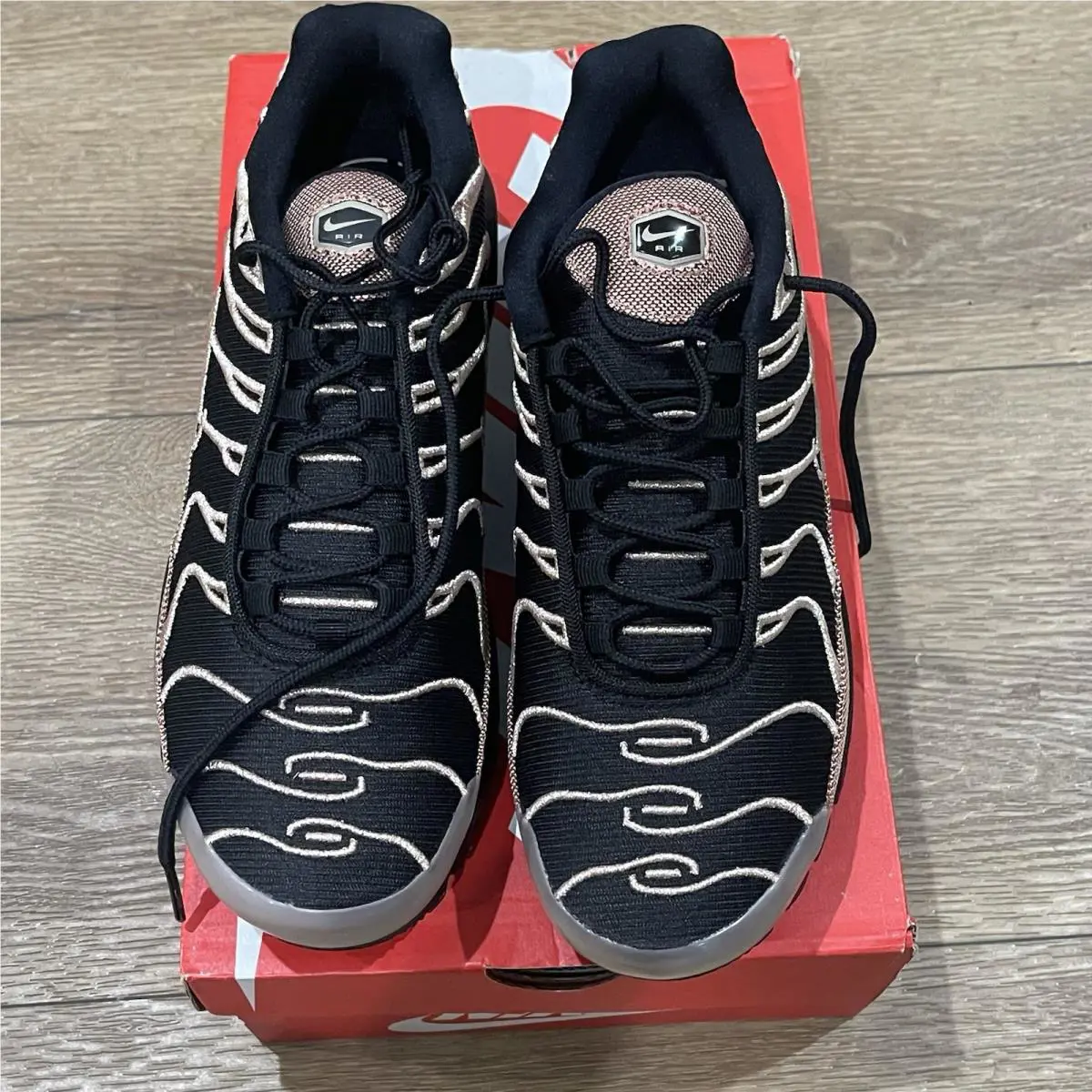 Nike Tn Air Model 848891-005 Black and Rose Gold Color Size US9