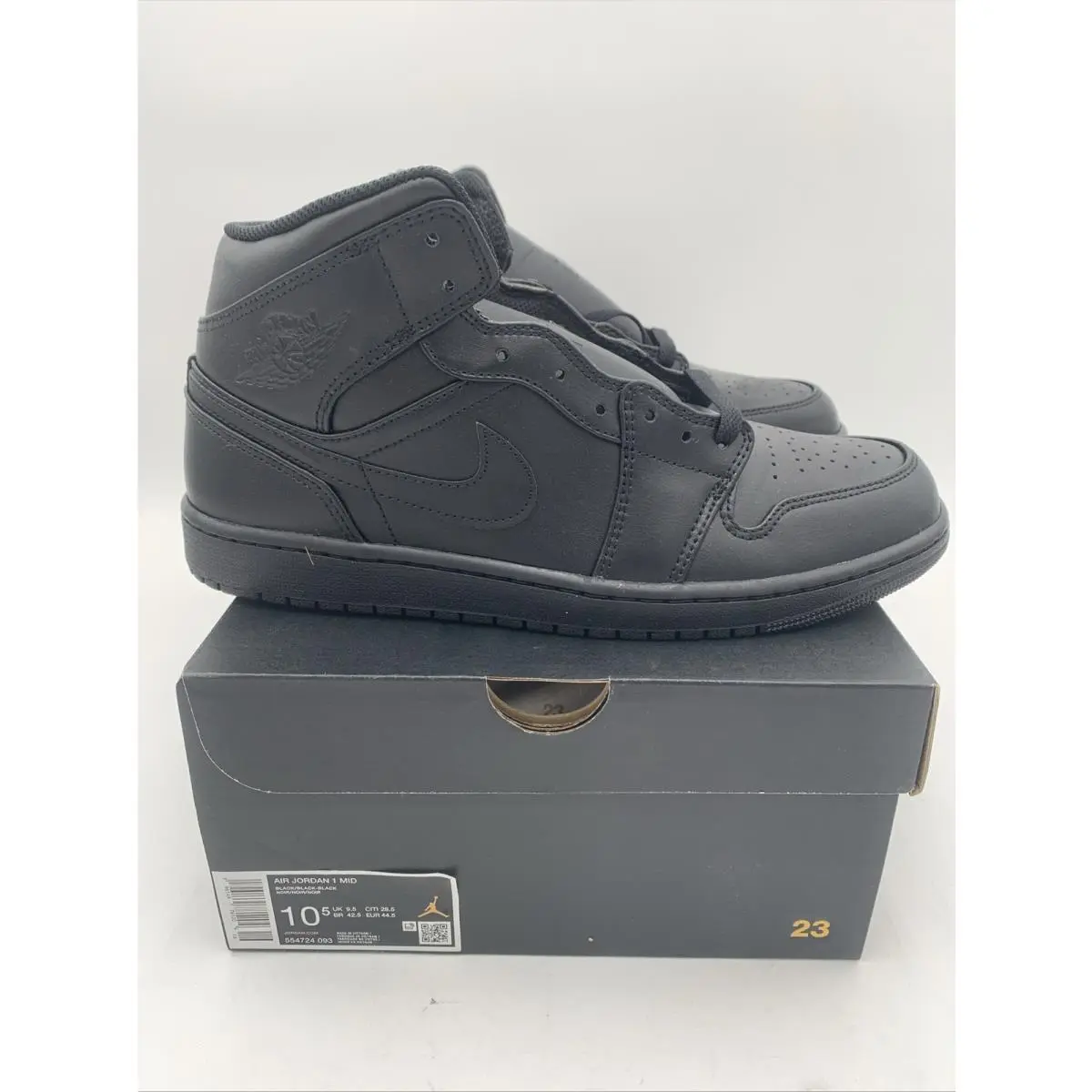 554724-093 Nike Air Jordan 1 Mid Triple Black Men`s Size 10.5